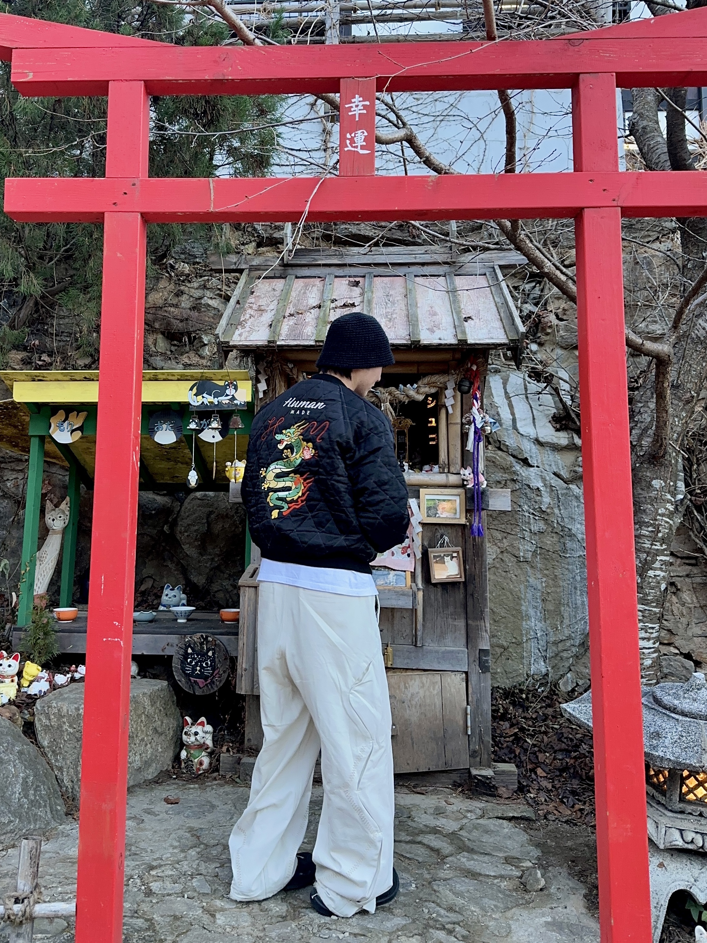 Human Made Reversible Yokosuka Jacket Black, Oofos x Takahiromiyashita The Soloist The Day The Whole World Went Away Clog Black 착용 스타일 - 5