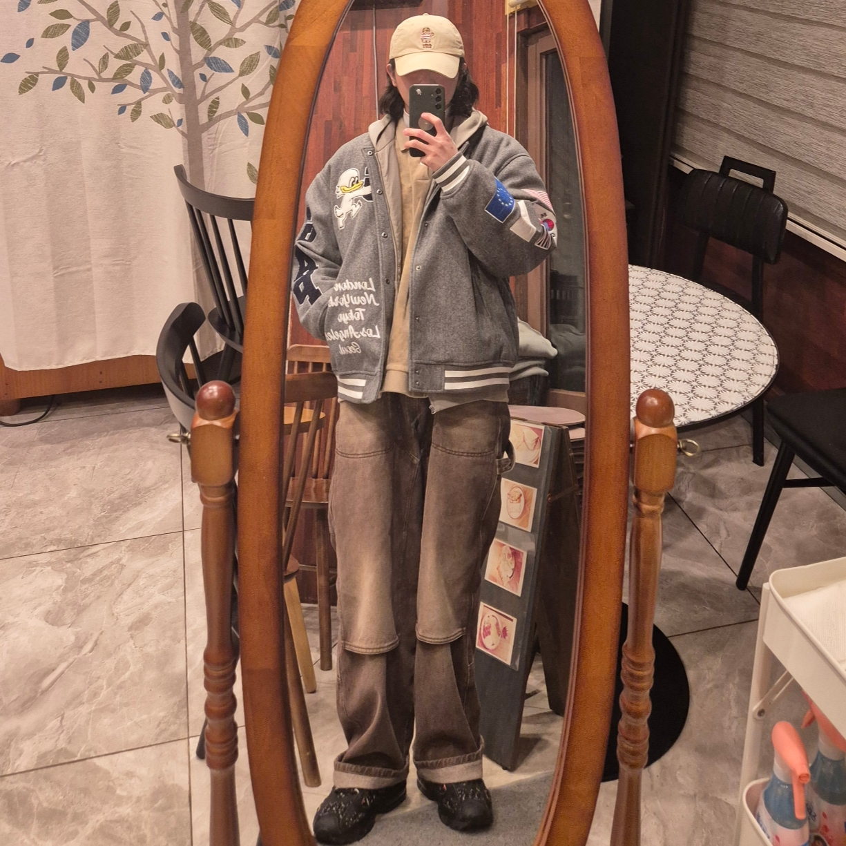 Palace x Gap Varsity Jacket Grey - 24SS, Supreme Bleached Velour L/S Polo Tan - 21SS 착용 스타일