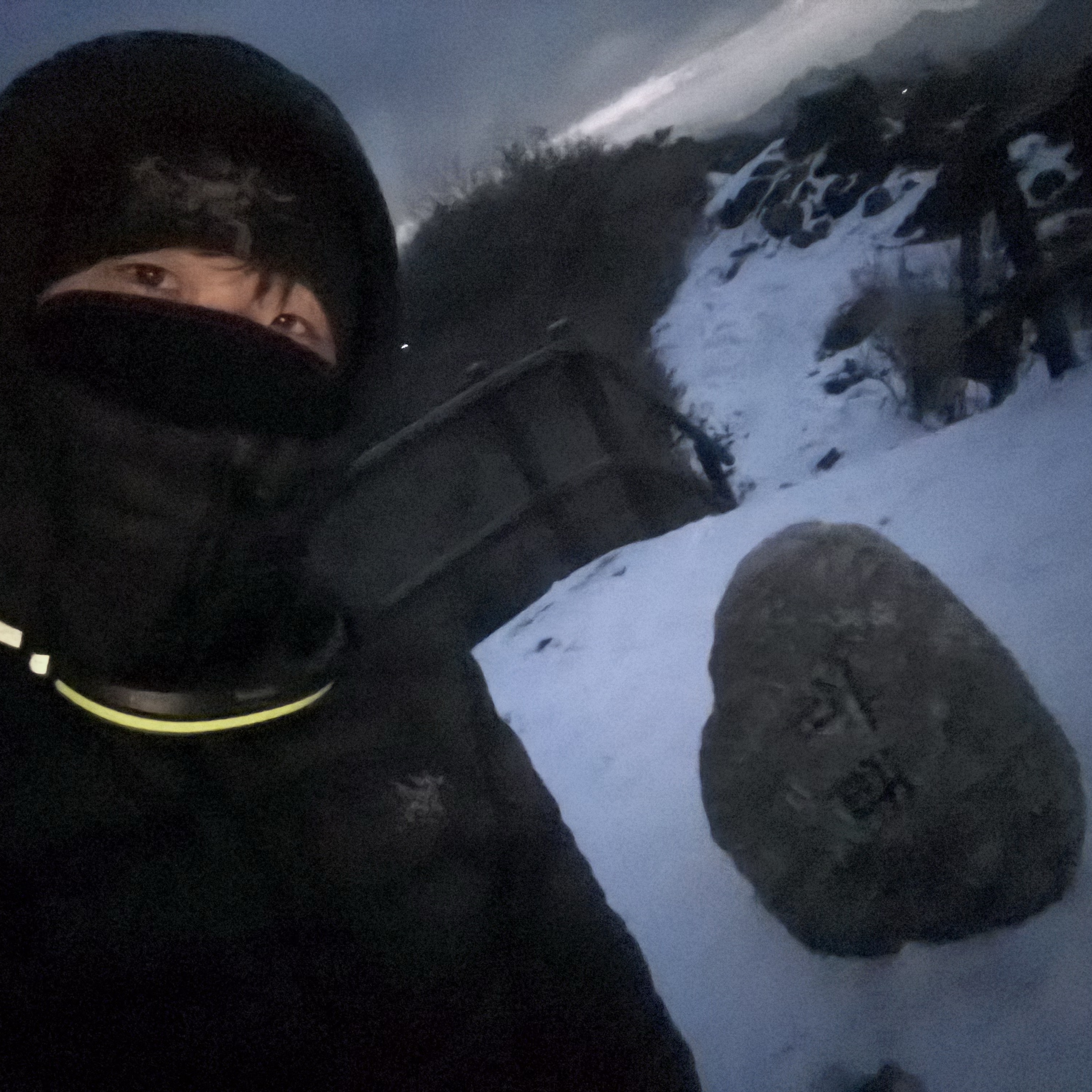 Arc'teryx Thorium Hoody Black 착용 스타일