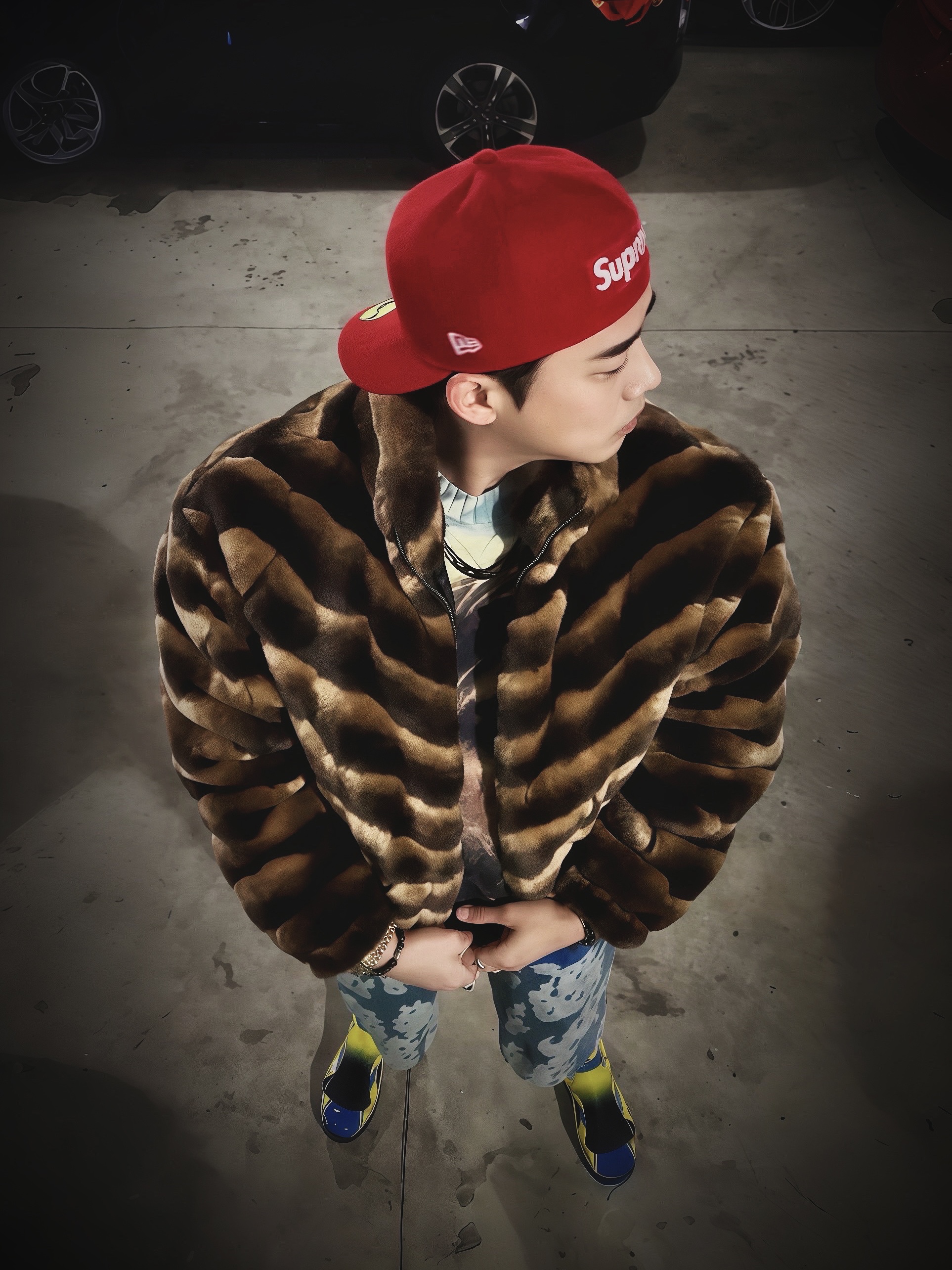 Supreme Reverse Box Logo New Era Red - 21SS, Supreme x Bounty Hunter Skulls T-Shirt Royal - 23FW ์ฐฉ์ฉ ์คํ์ผ - 1