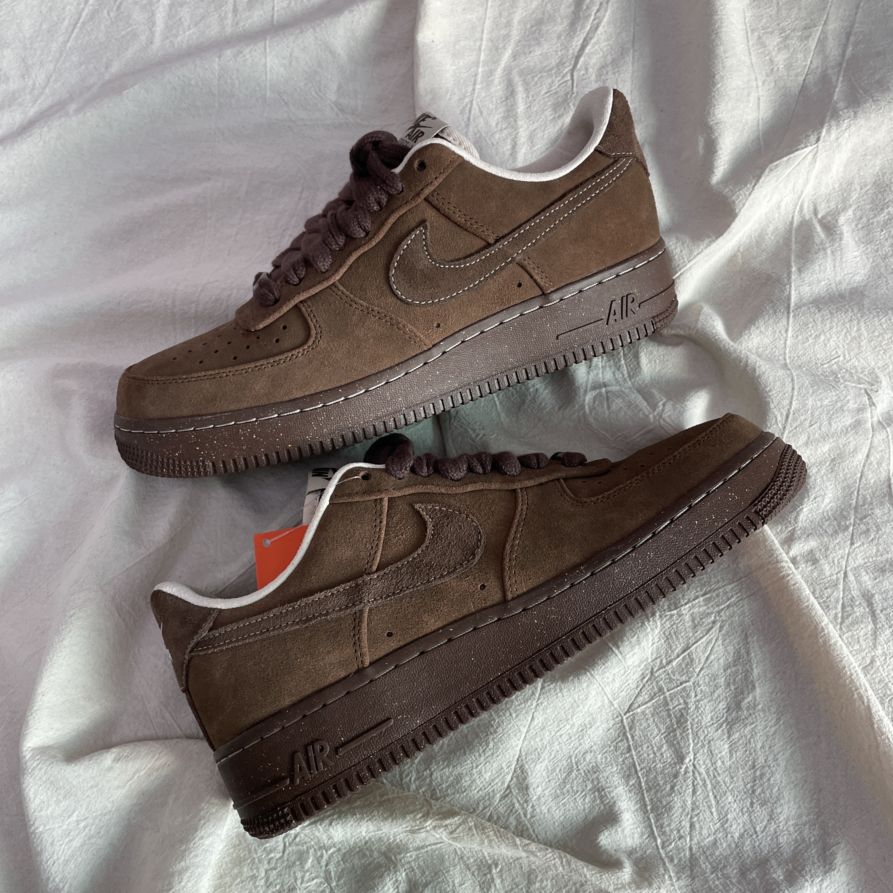(W) Nike Air Force 1 '07 Cacao Wow 착용 스타일 - 1