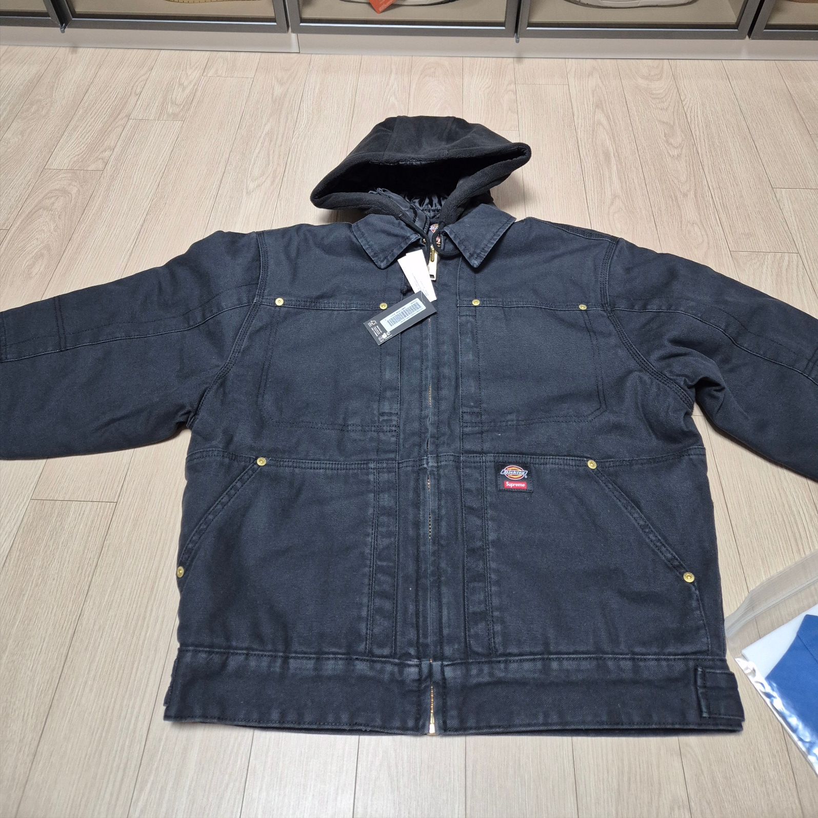 Supreme x Dickies Hooded Work Jacket Black - 24FW 착용 스타일 - 2