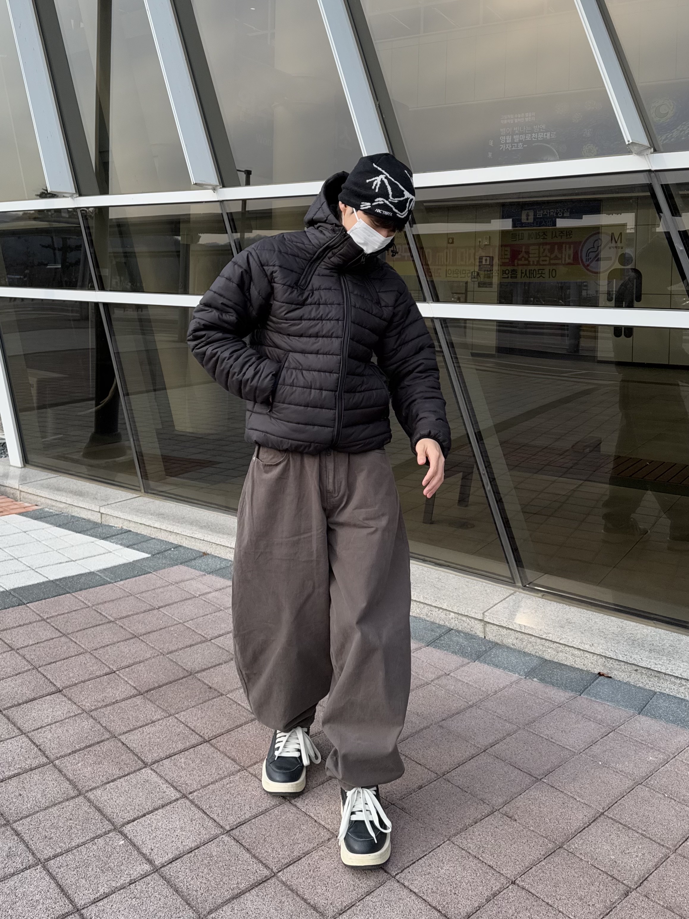 Converse x Drkshdw Turbowpn Black Cream 착용 스타일 - 6