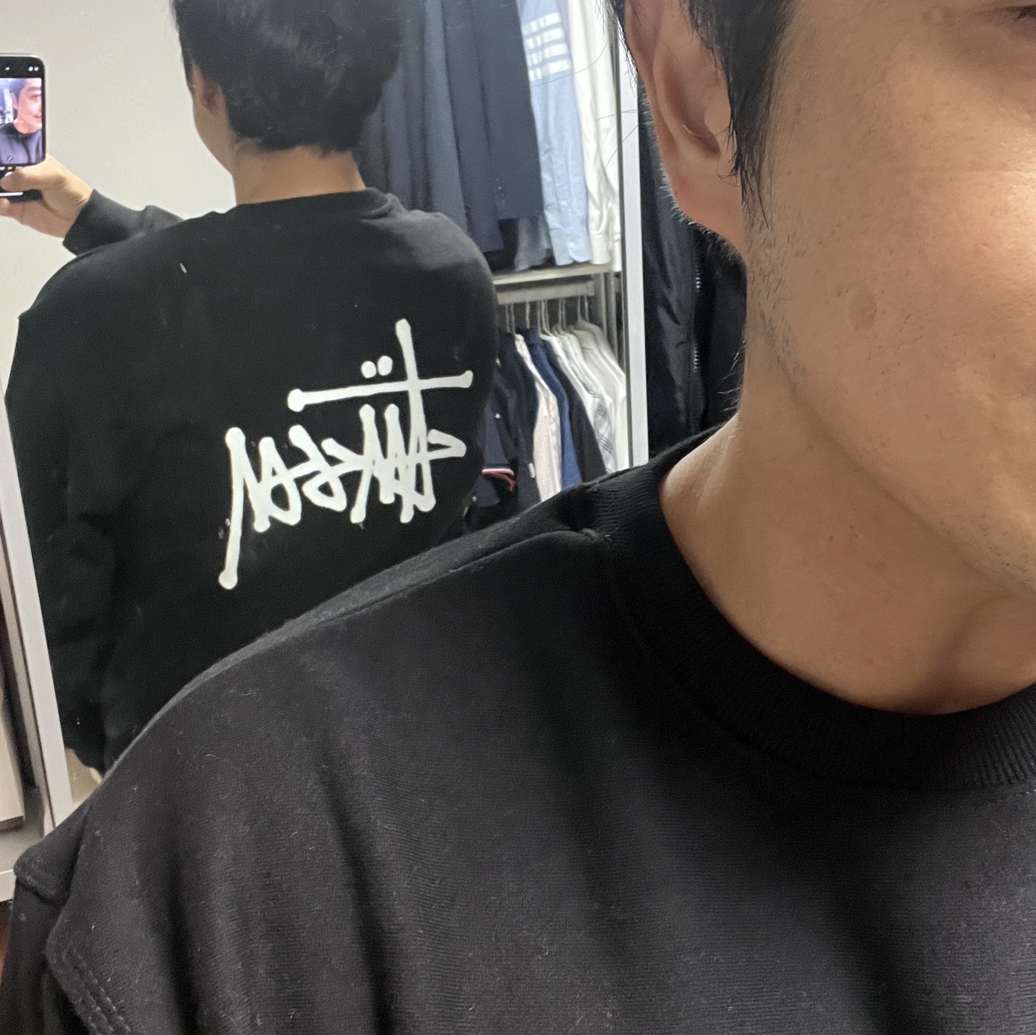 Stussy Basic Stussy Crew Black 착용 스타일