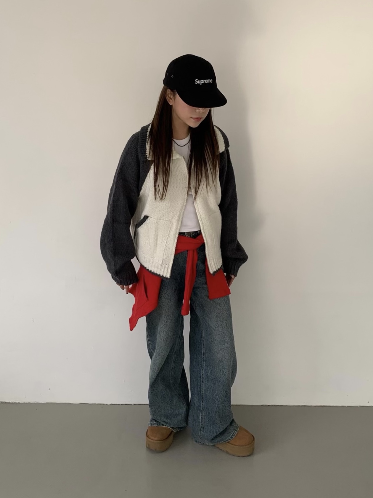 Supreme Waxed Cotton Camp Cap Black - 23FW, (W) UGG Classic Mini Platform Boots Chestnut 착용 스타일 - 1