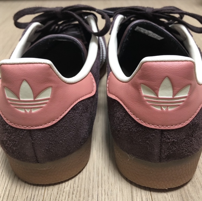 (W) Adidas Gazelle Shadow Brown 착용 스타일 - 5