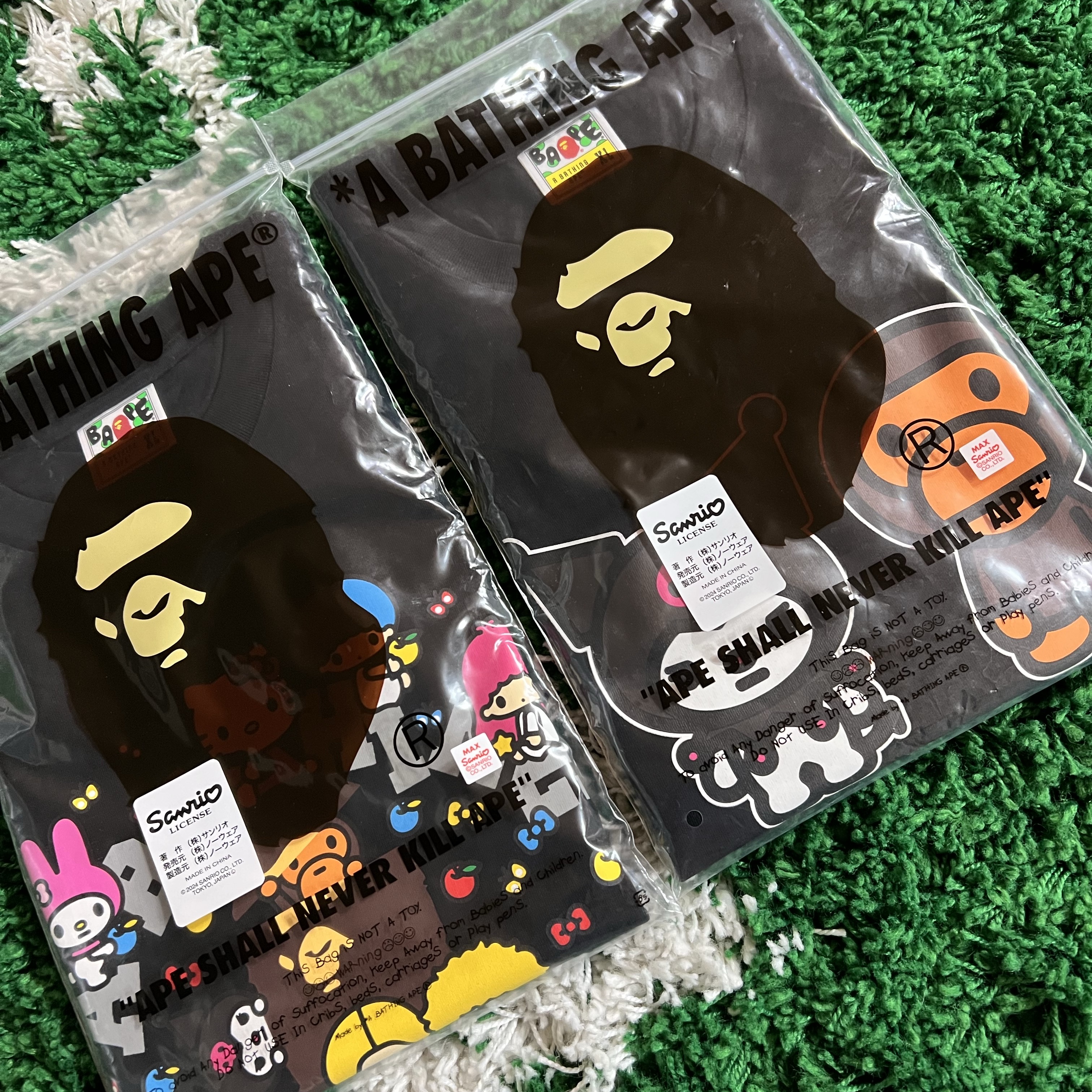 BAPE Baby Milo x Kuromi T-Shirt Black - Ginza Store Exclusive, BAPE Baby Milo x Sanrio Characters T-Shirt #2 Black - Ginza Store Exclusive 착용 스타일