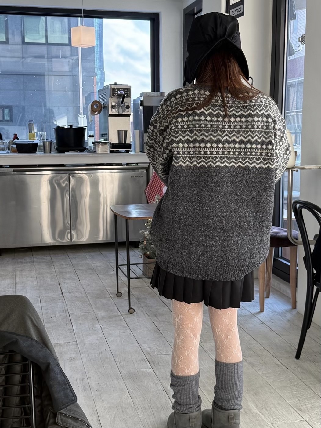 (W) UGG Classic Mini II Boots Grey 착용 스타일