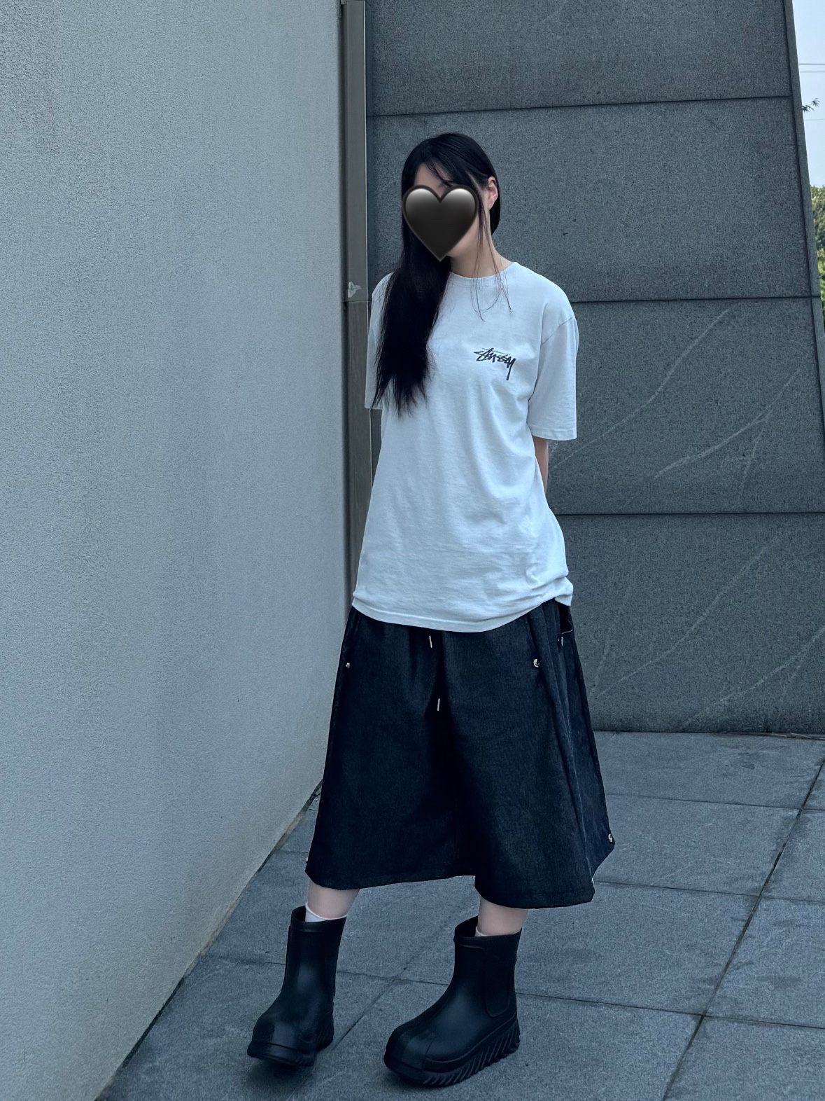 (W) Adidas Adifom Superstar Boot Black, Stussy Cherries T-Shirt Fog 착용 스타일