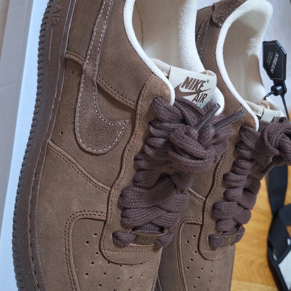 (W) Nike Air Force 1 '07 Cacao Wow 착용 스타일