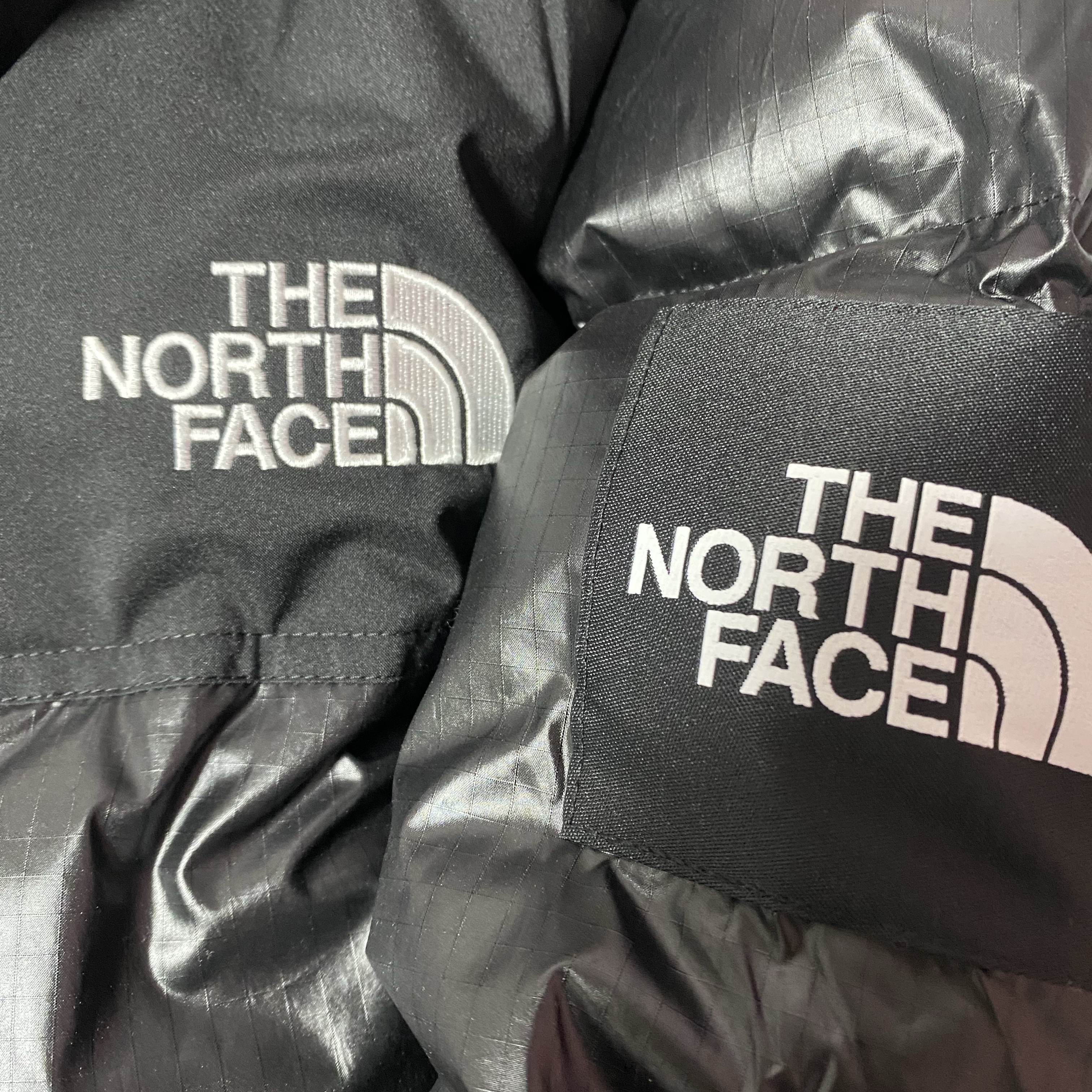 (W) The North Face White Label Novelty Nuptse Down Jacket Black 착용 스타일