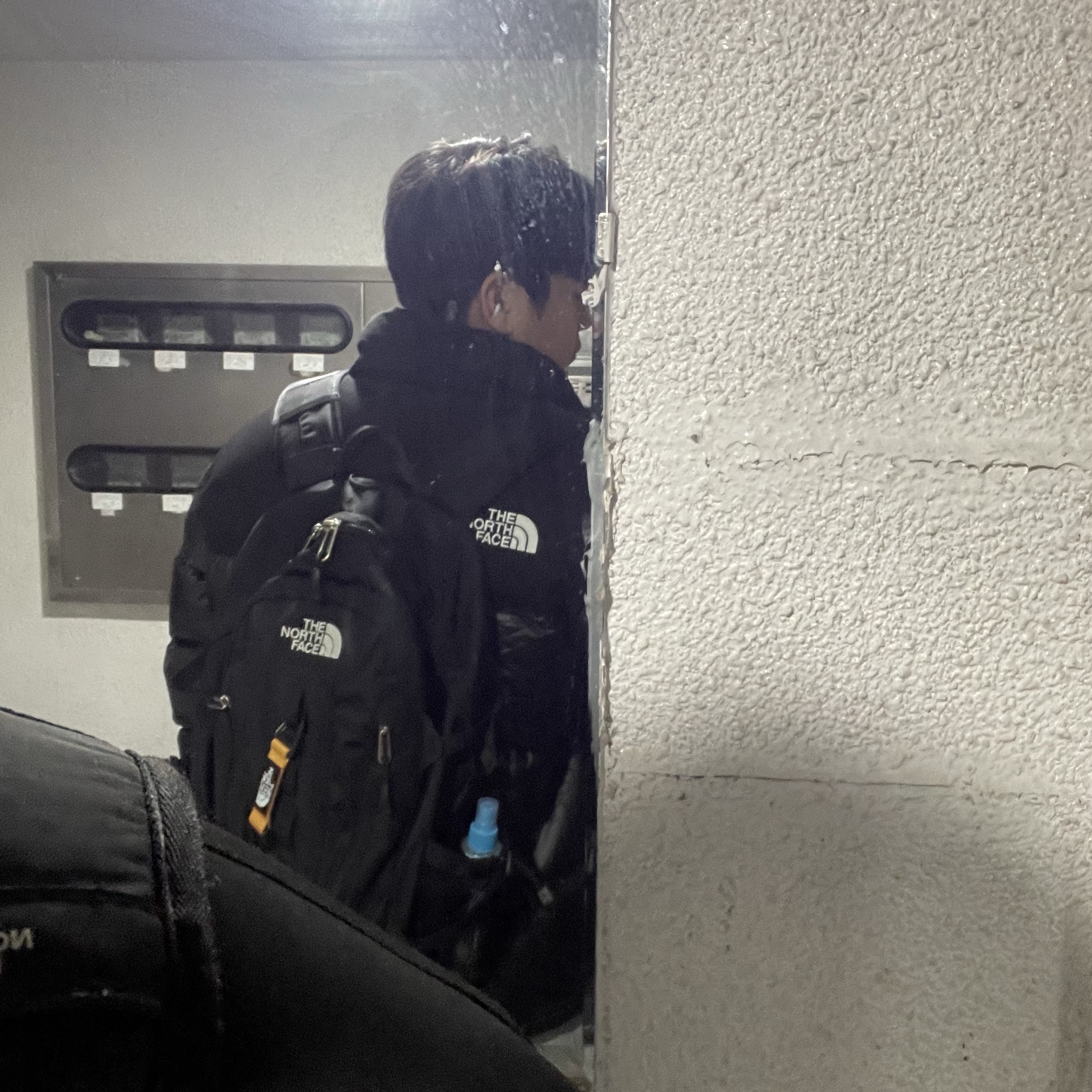The North Face Big Shot Black 착용 스타일