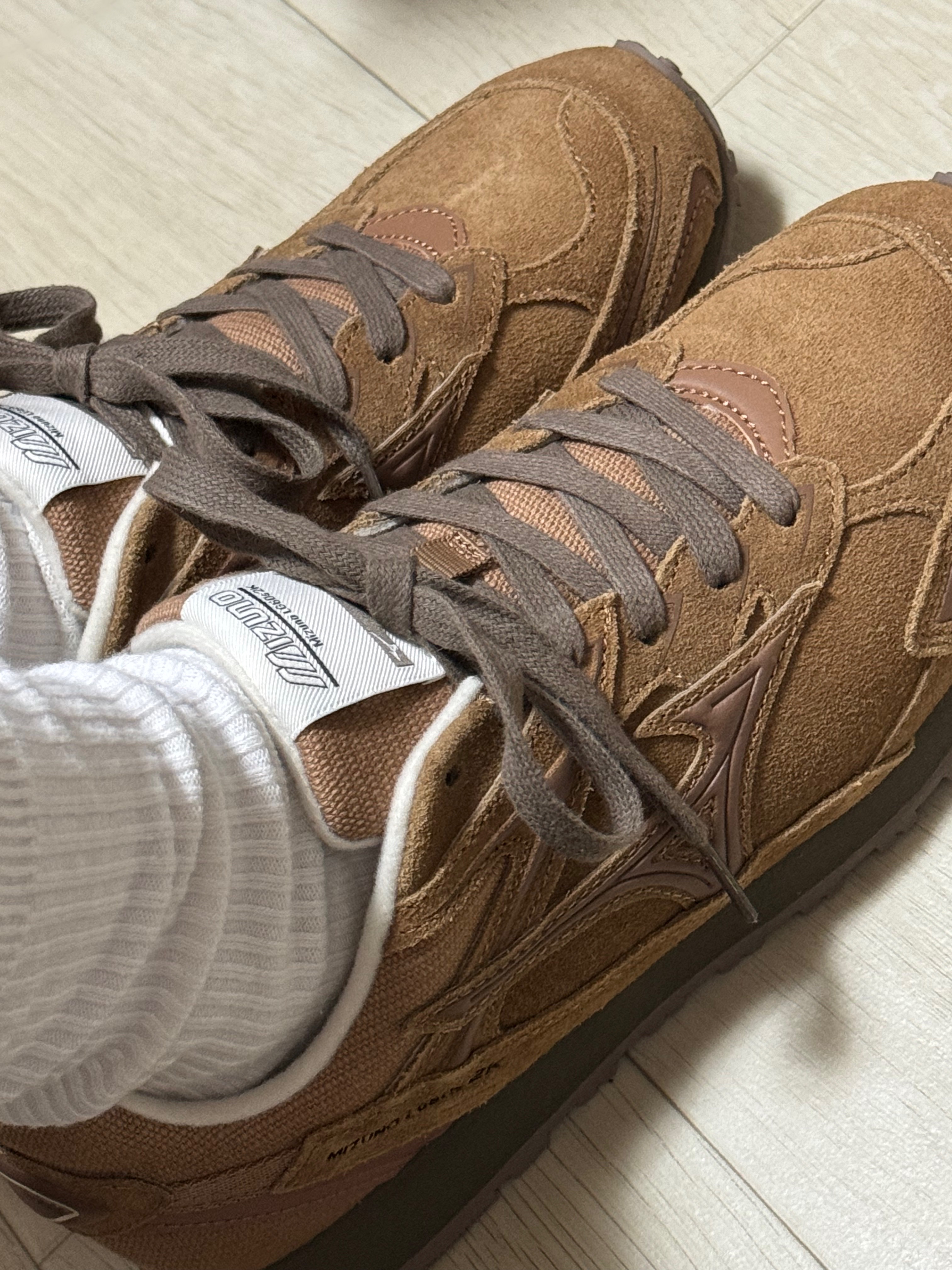Mizuno LG 60S 2K Brown 착용 스타일