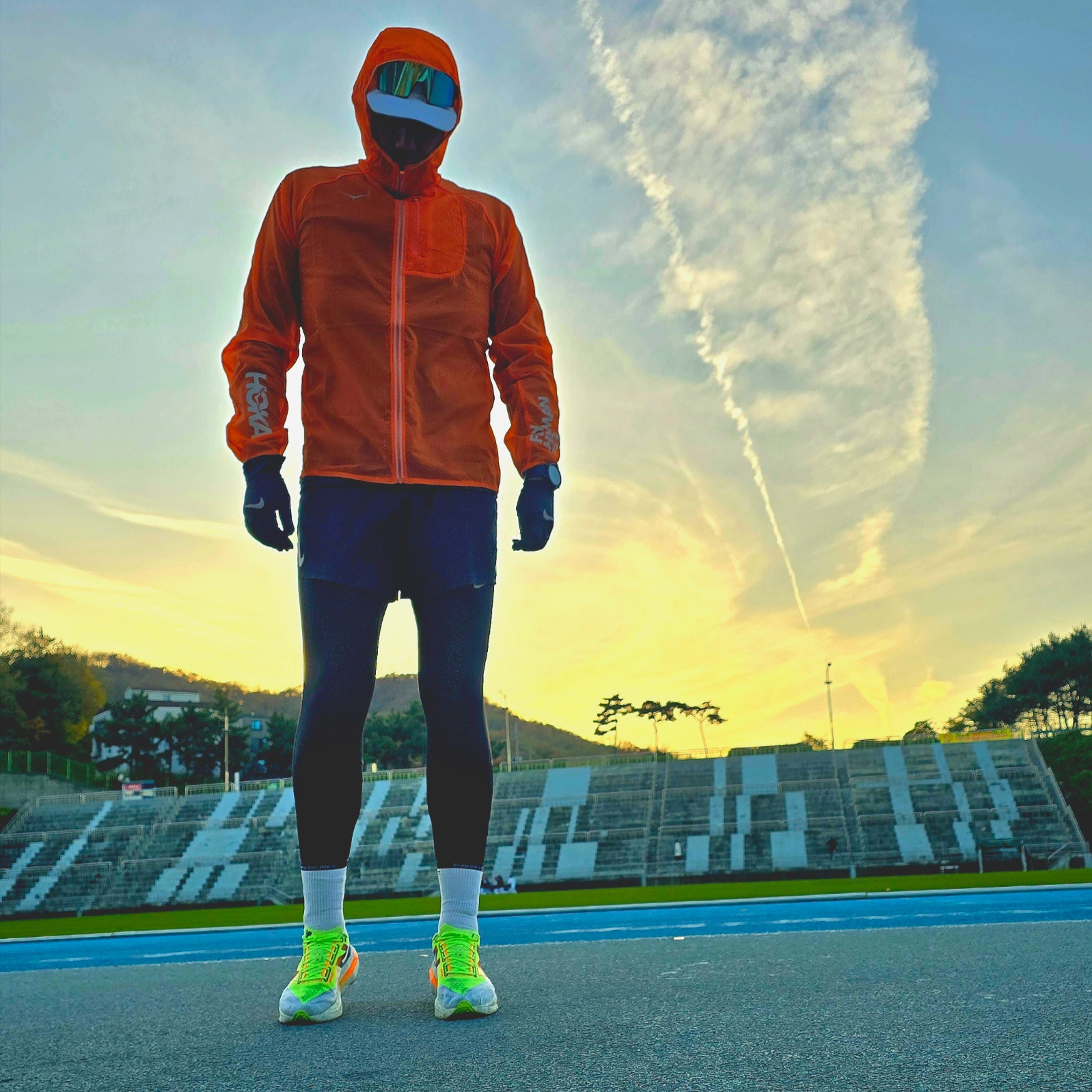 New Balance Fuelcell Supercomp Elite v4 White Bleached Lime Glow - D Standard 착용 스타일 - 1