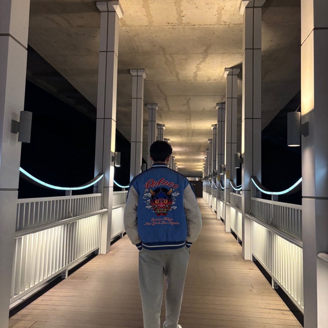 Palace Festival Bomber Jacket Ultra - 23FW, Nike x Stussy NRG ZR Fleece Crewneck Heather Grey - US/EU 착용 스타일 - 2