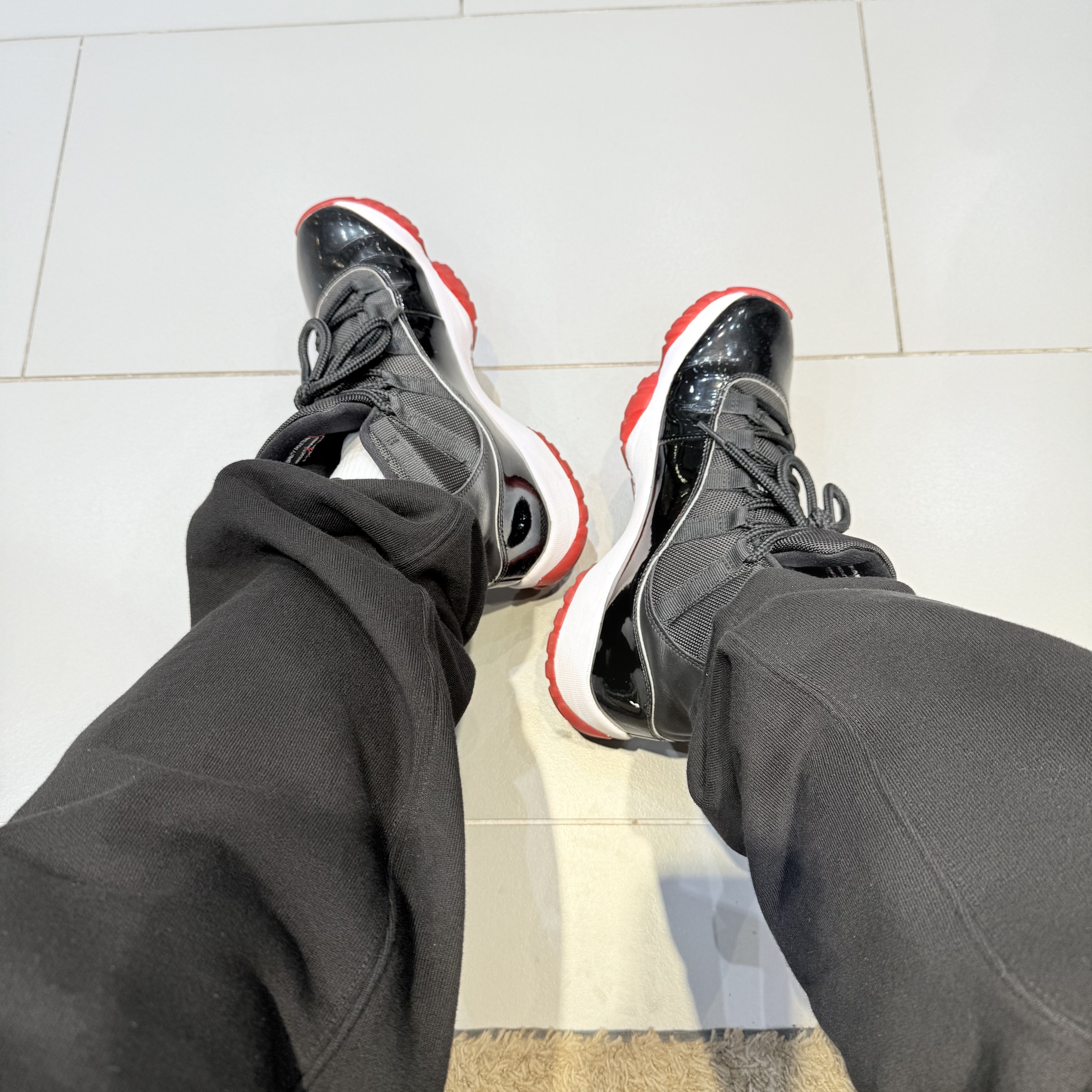 Jordan 11 Retro Bred 2019 착용 스타일 - 1