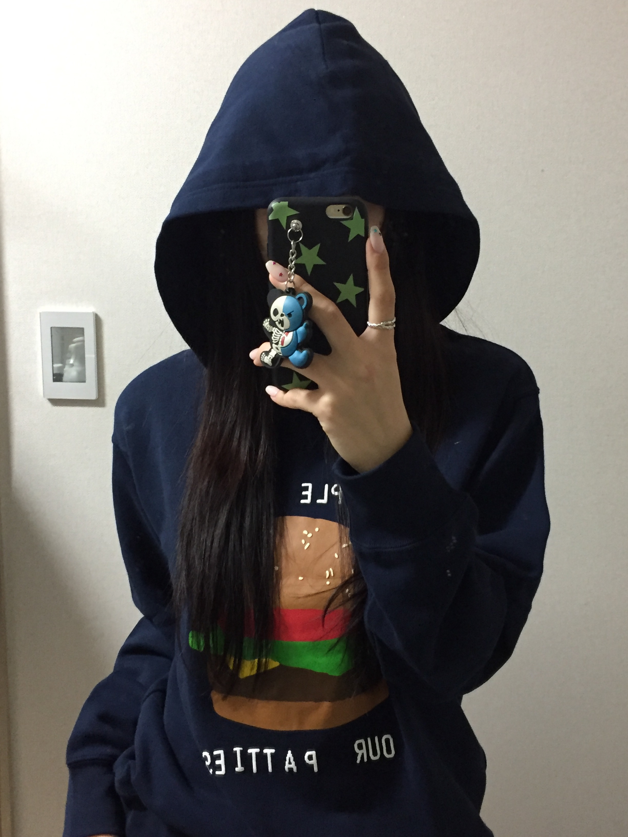 Uniqlo UT x CPFM x SpongeBob Sweat Pull Parka C Navy 착용 스타일