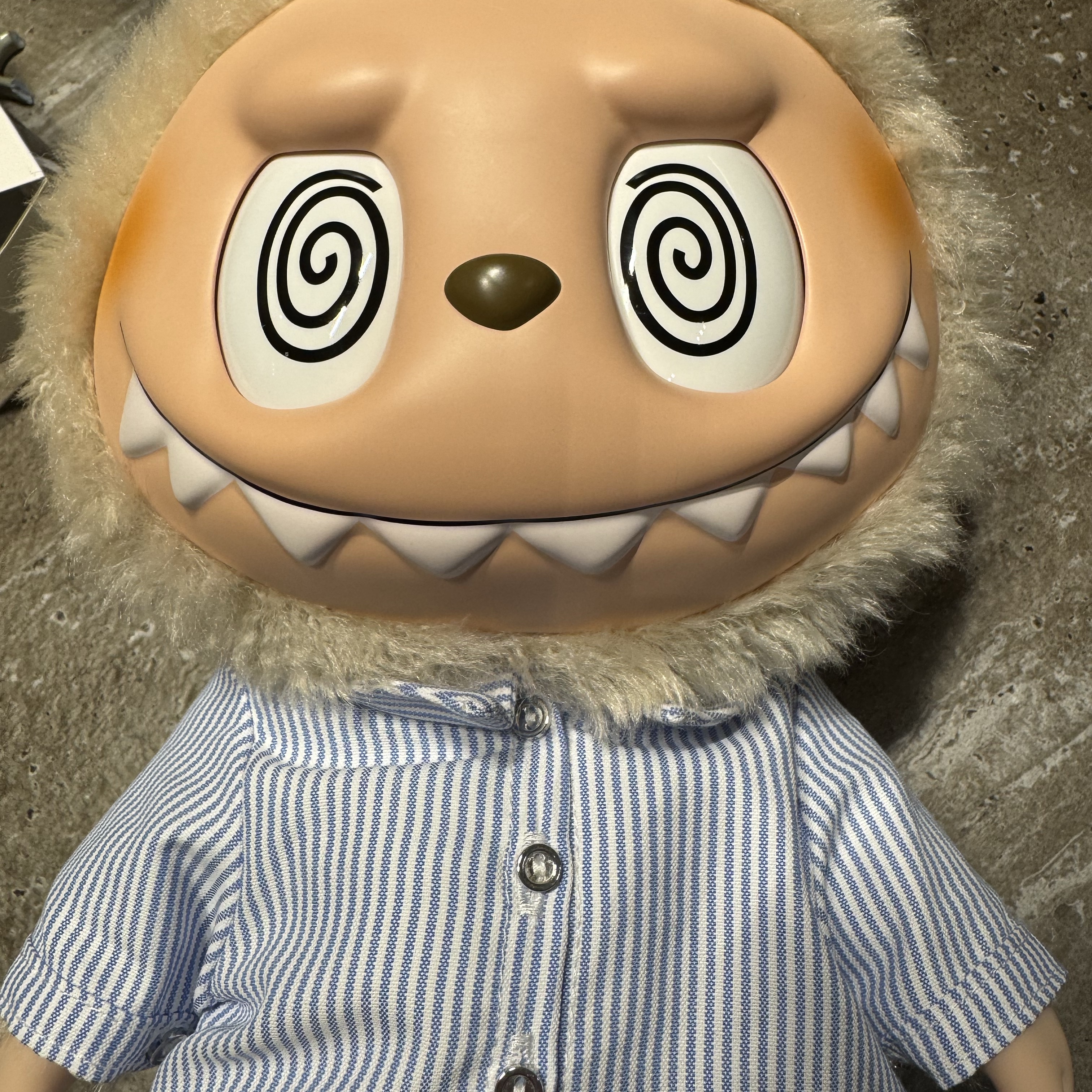 Pop Mart Labubu Flip with Me Doll, Pop Mart Labubu Time To Chill Vinyl Plush Doll 착용 스타일 - 6