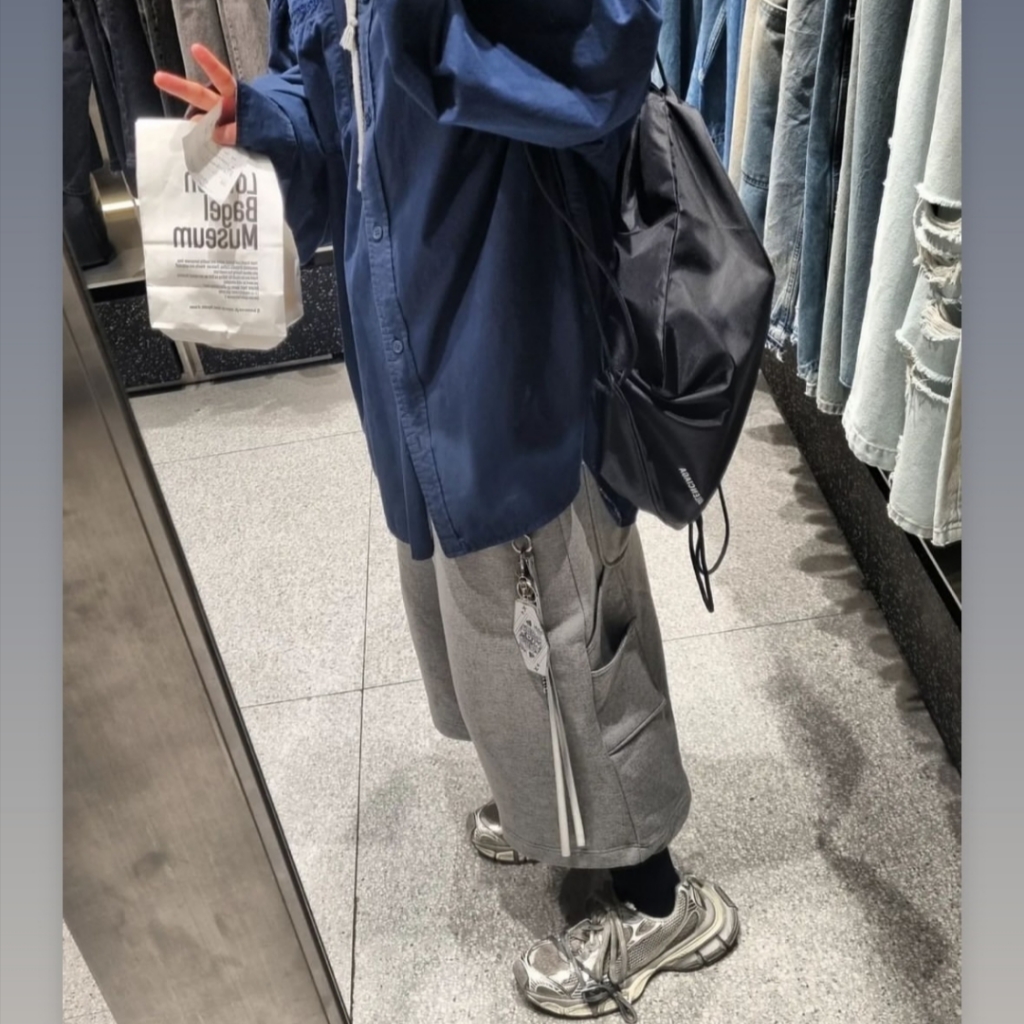 Project G/R Reversible Hoodie Check Shirts Navy, MJD Wide Carpenter Bermuda Shorts Melange Grey 착용 스타일 - 3