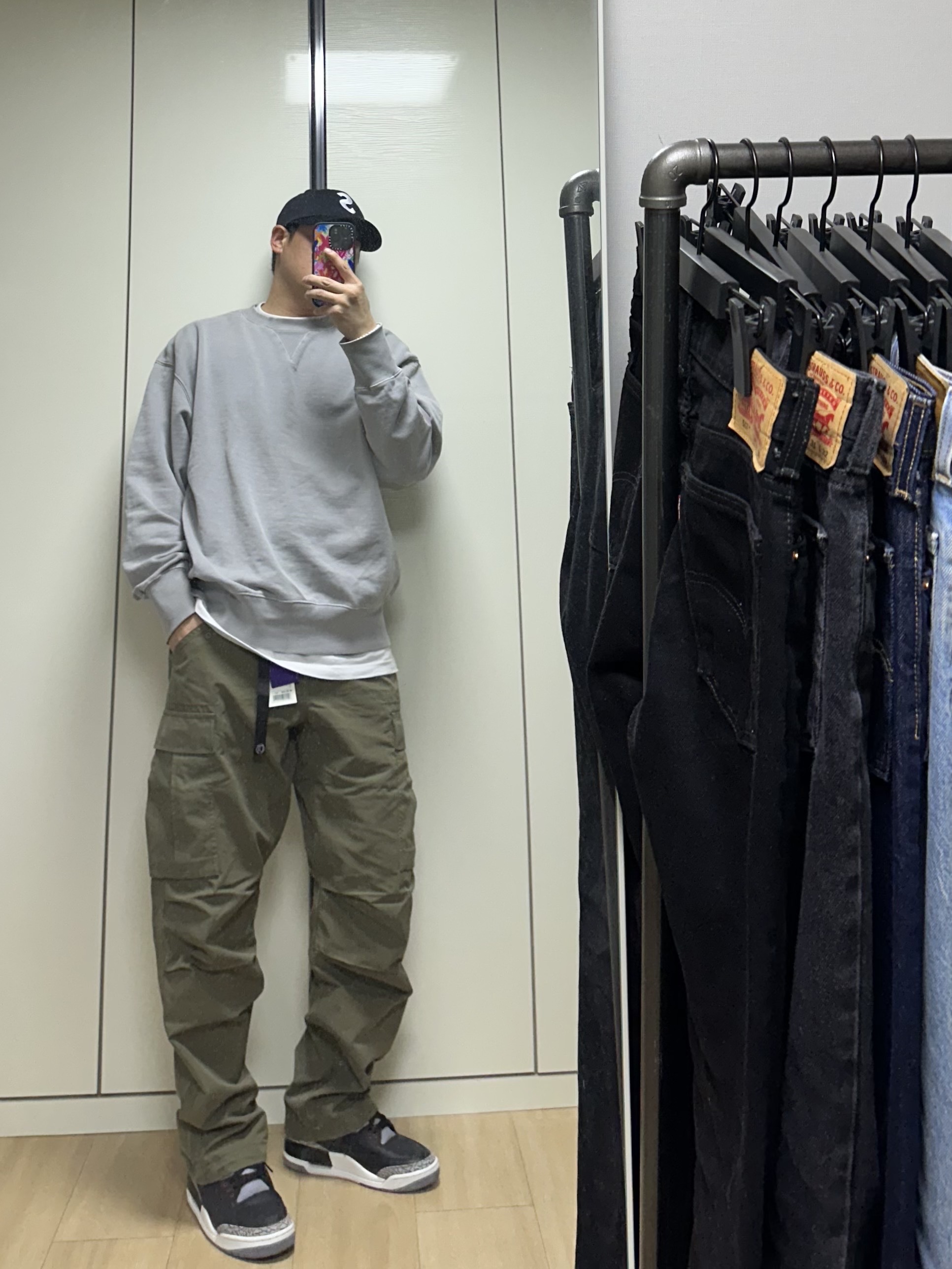 Supreme 2-Tone S Logo 6-Panel Black - 24SS, Supreme 2-Tone S Logo 6-Panel Stone - 24SS 착용 스타일 - 3