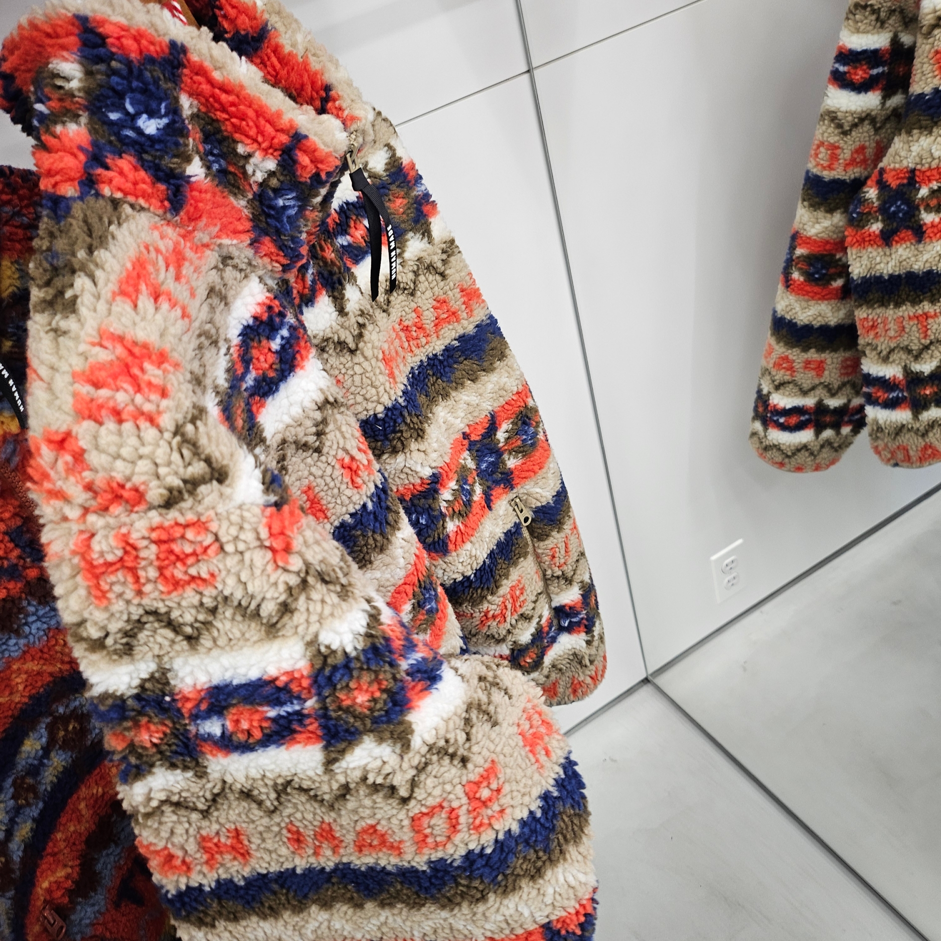 (W) Human Made Nordic Fleece Jacket Beige 착용 스타일