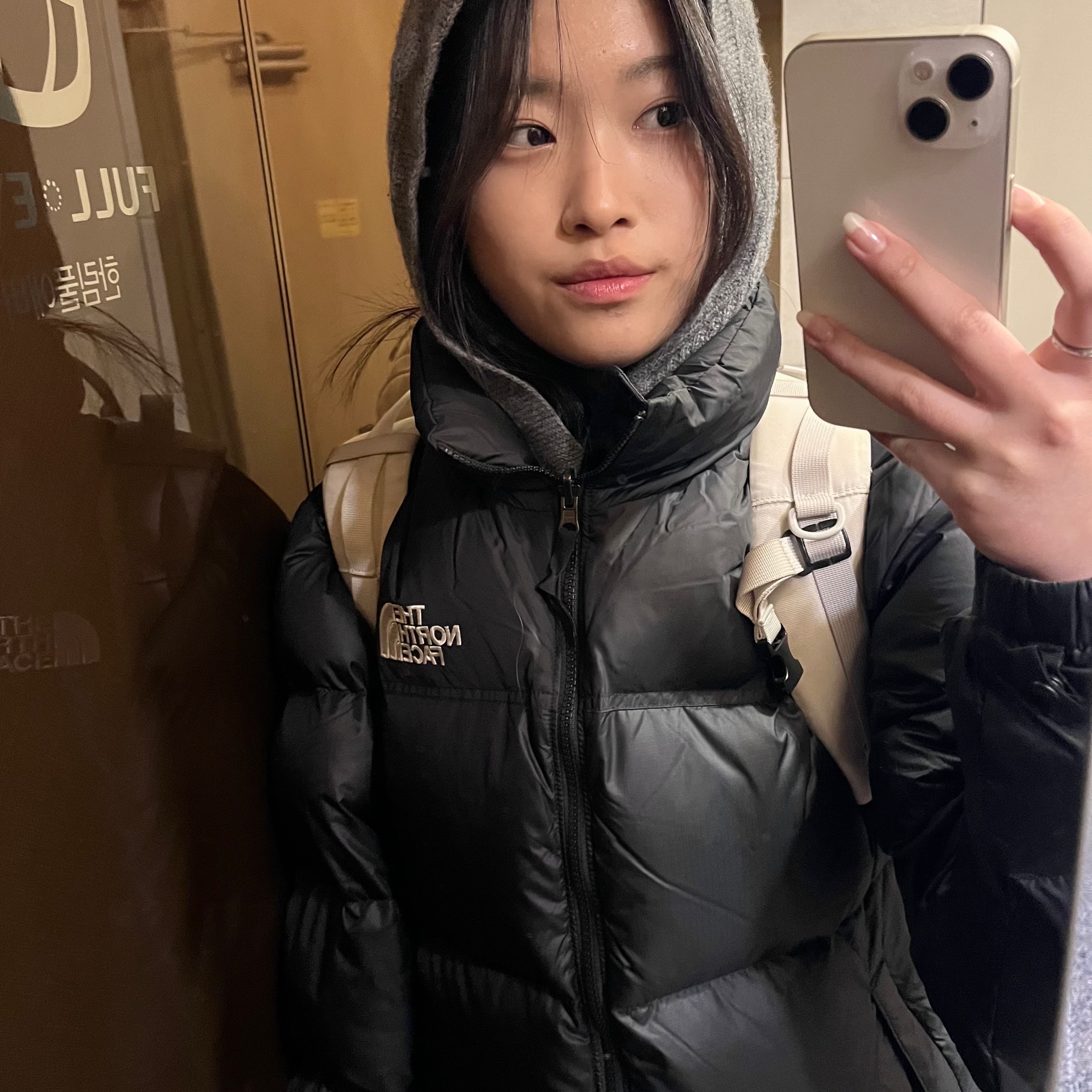 4dyppcnm8b님의 스타일