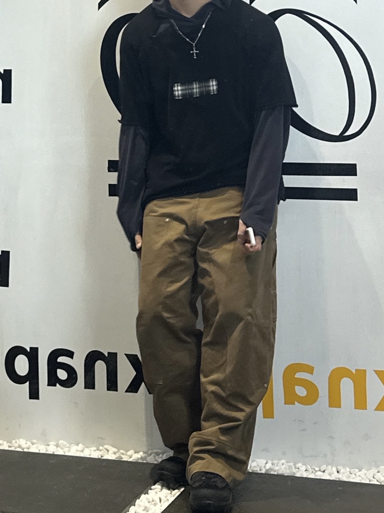 Hatchingroom Base Hoodie Blue Charcoal, [프리오더] Polyteru 925 Silver Pendant Cross Bone 착용 스타일 - 2