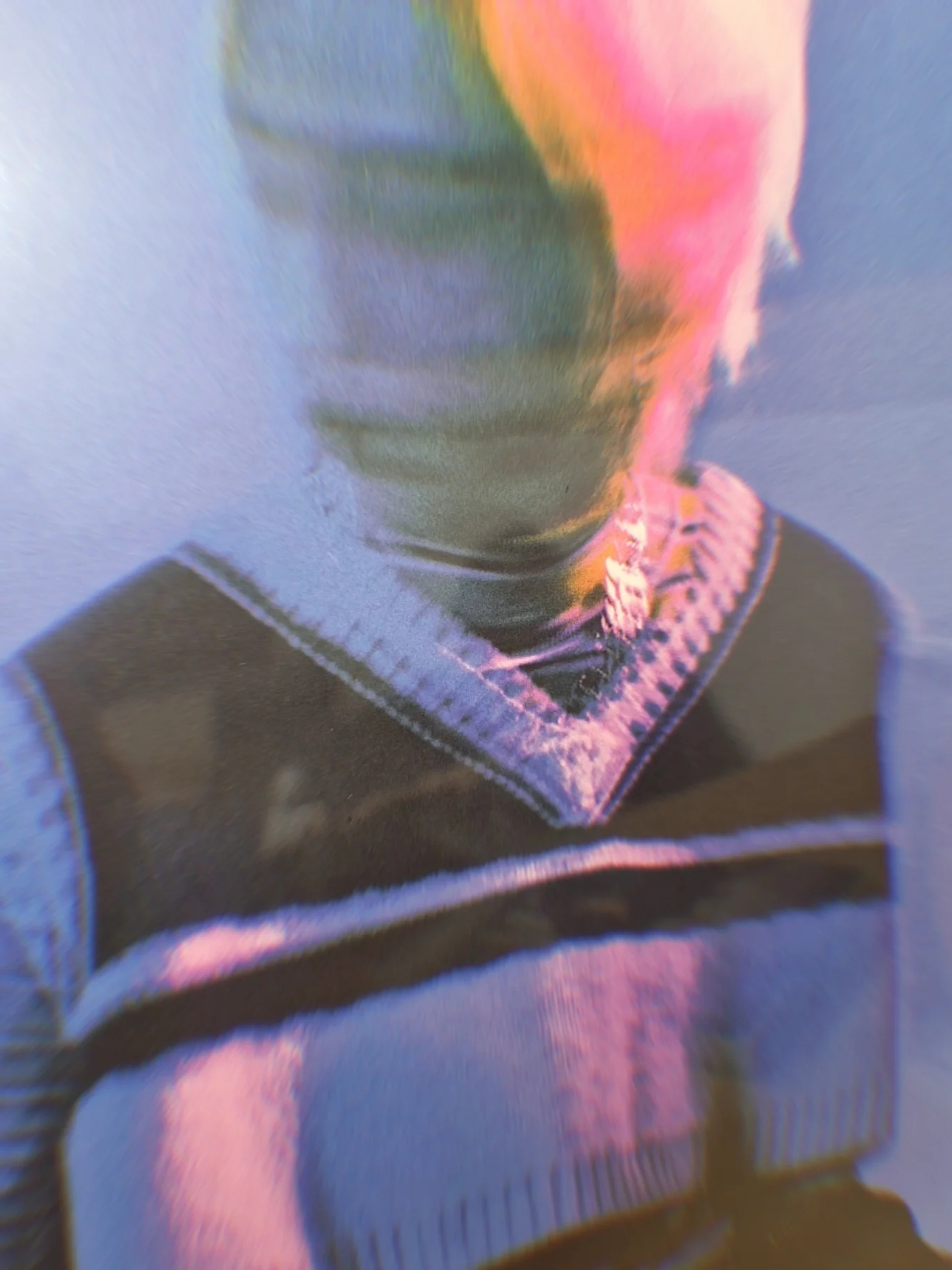 C JAMM 1st Mini Album Keung LP Black 착용 스타일 - 2