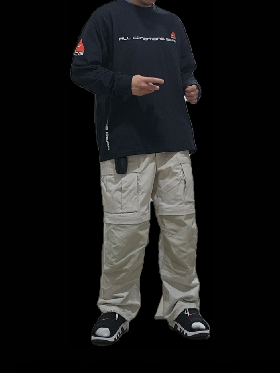Nike NRG ACG SSNL Lungs Long Sleeve T-Shirt Black - US/EU, Nike ACG Smith Summit Cargo Pants Light Bone - US/EU 착용 스타일