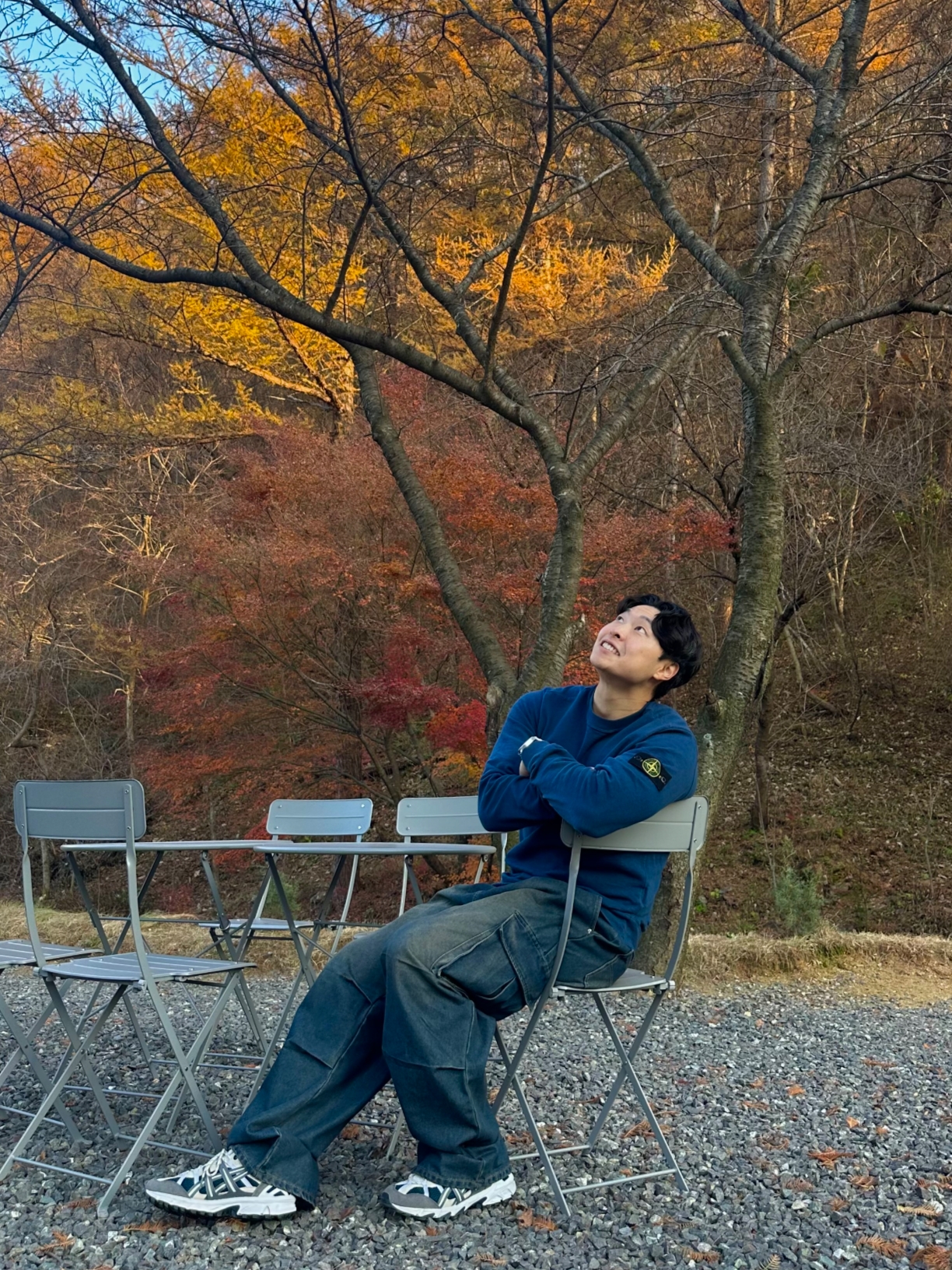 Stone Island 63020 Crewneck Sweatshirt Marine Blue - 20FW, Asics Gel-Sonoma 15-50 French Blue 착용 스타일 - 1