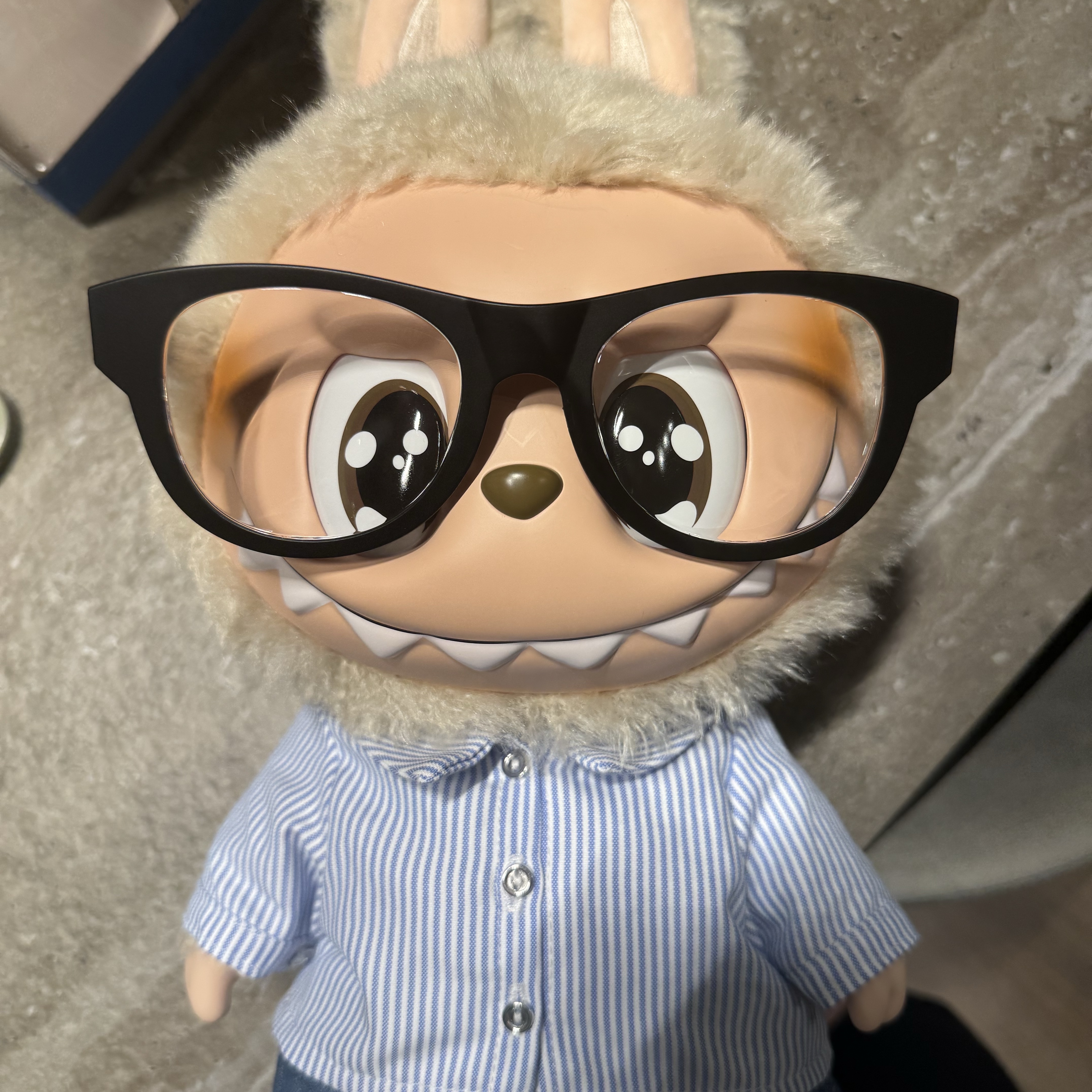 Pop Mart Labubu Flip with Me Doll, Pop Mart Labubu Time To Chill Vinyl Plush Doll 착용 스타일 - 7
