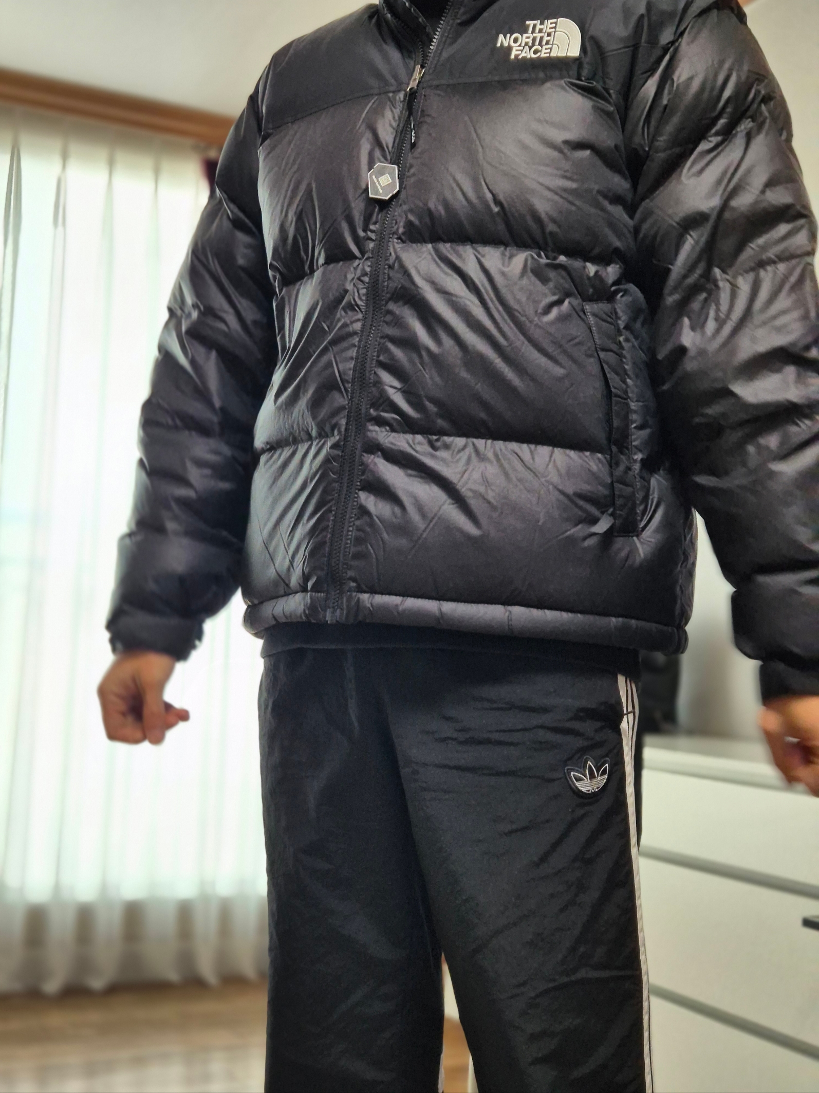 The North Face 1996 Eco Nuptse Jacket Black 착용 스타일