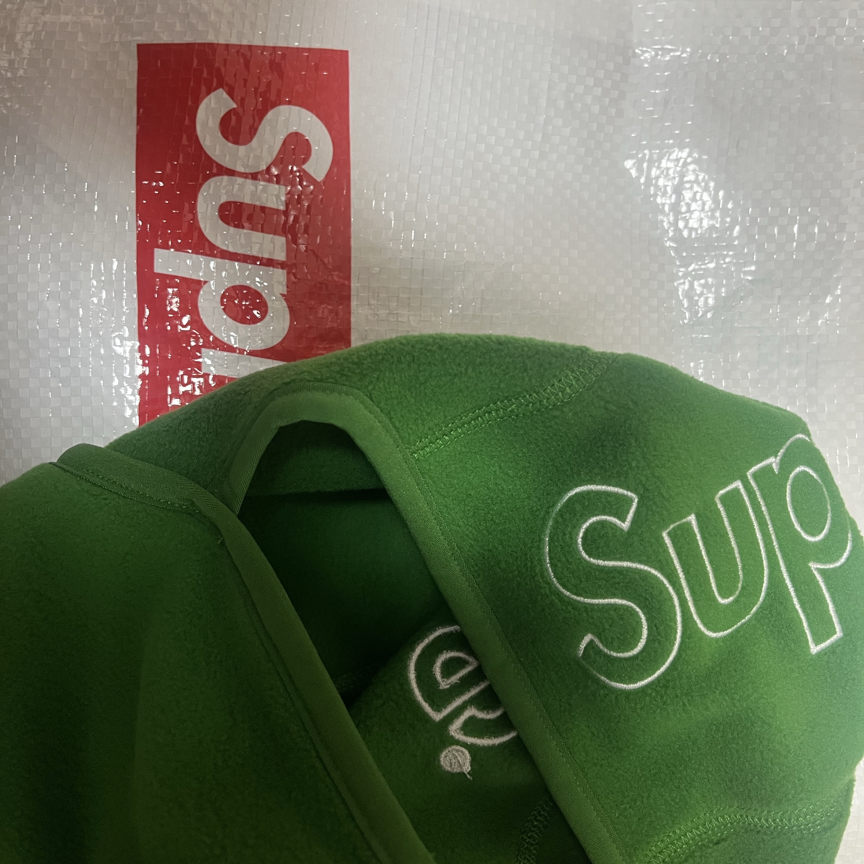 Supreme Polartec Balaclava Green - 24FW 착용 스타일