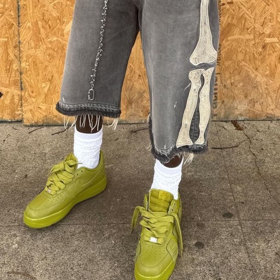 Nike x Cactus Plant Flea Market Air Force 1 Low Moss 착용 스타일