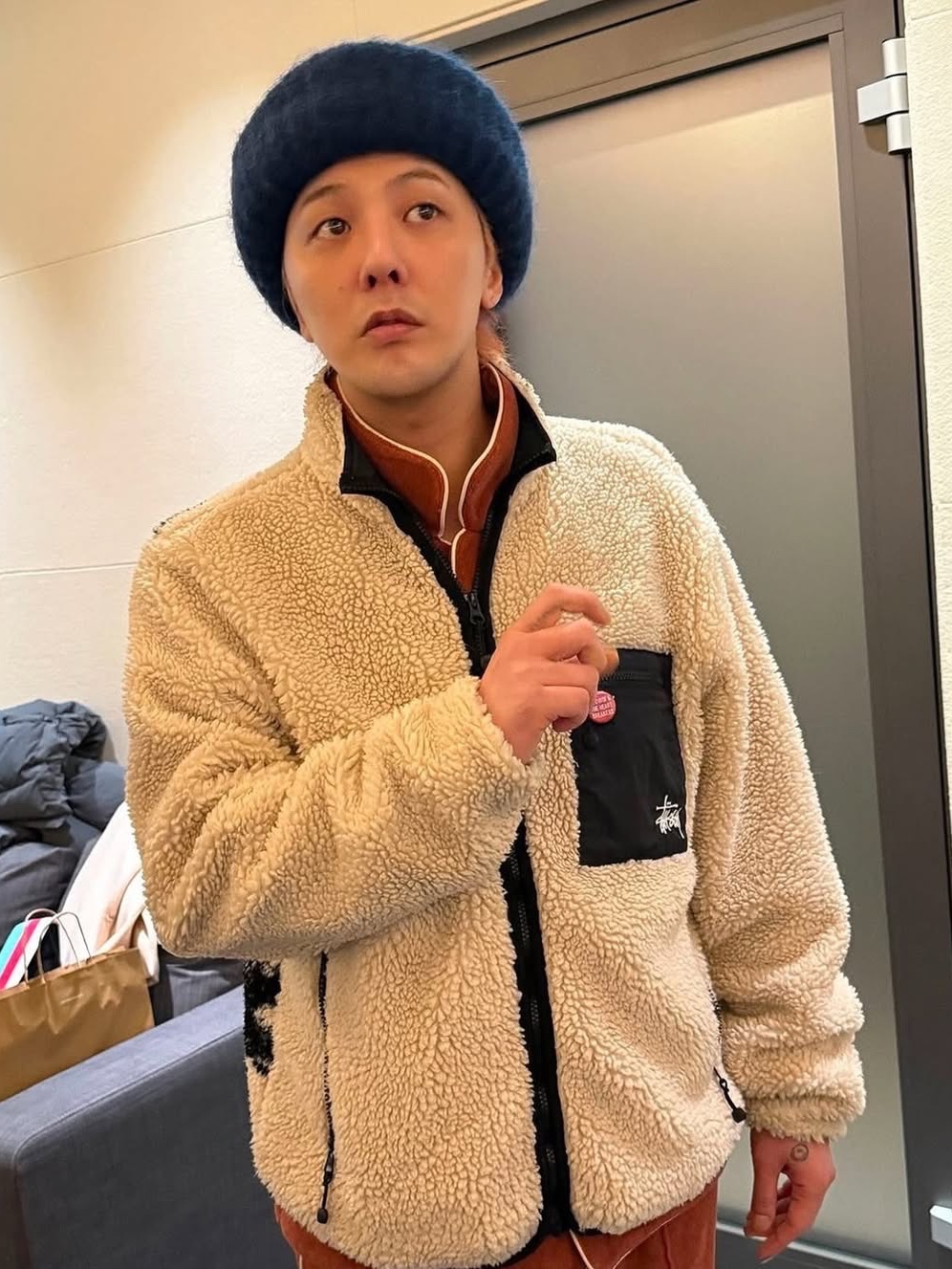 Stussy Venus Jacquard Sherpa Jacket Natural 착용 스타일 - 5