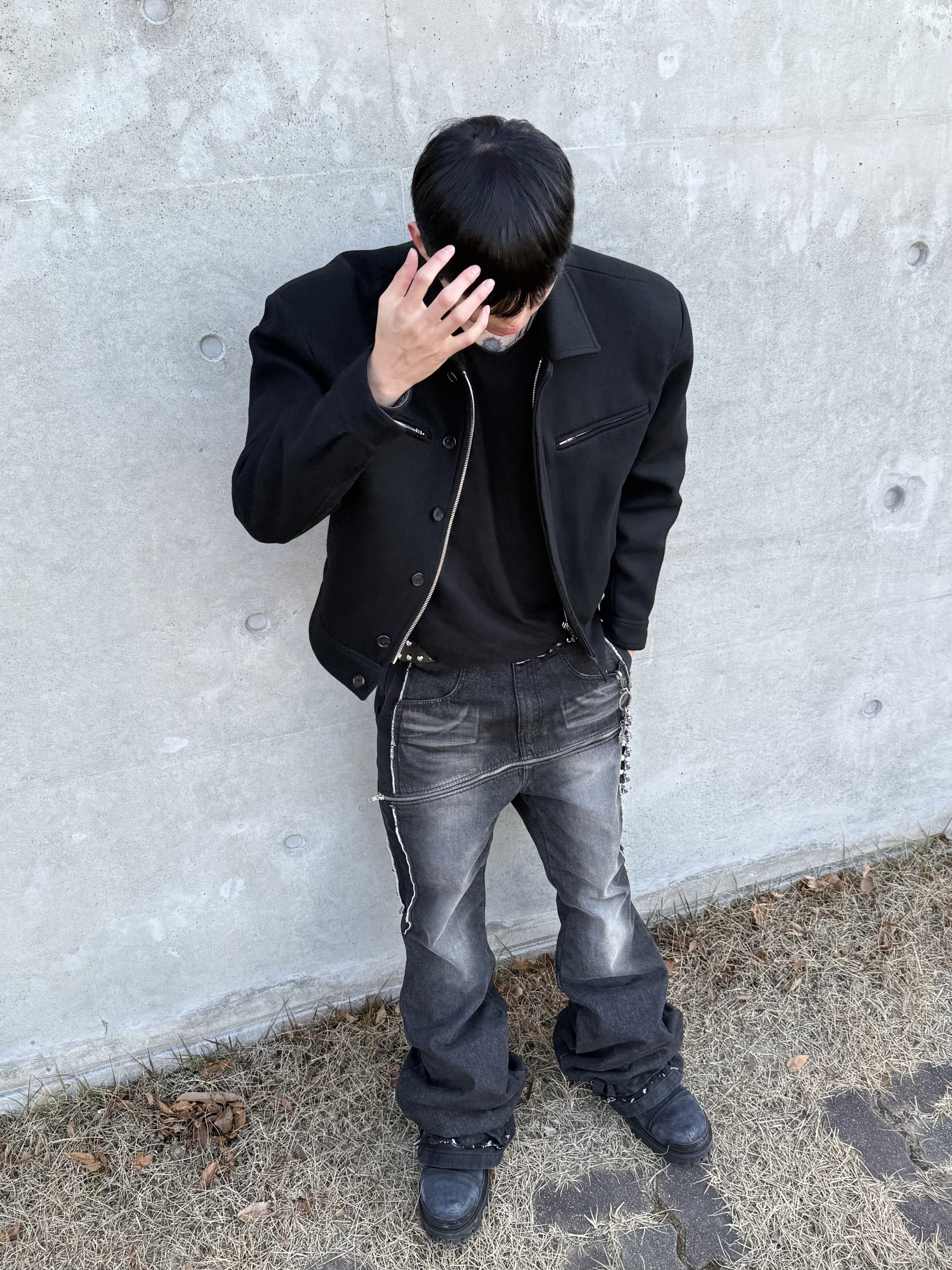 Balenciaga Combat Strike 20mm Boots Black, Stussy 8 Ball Studded Belt Black 착용 스타일 - 2