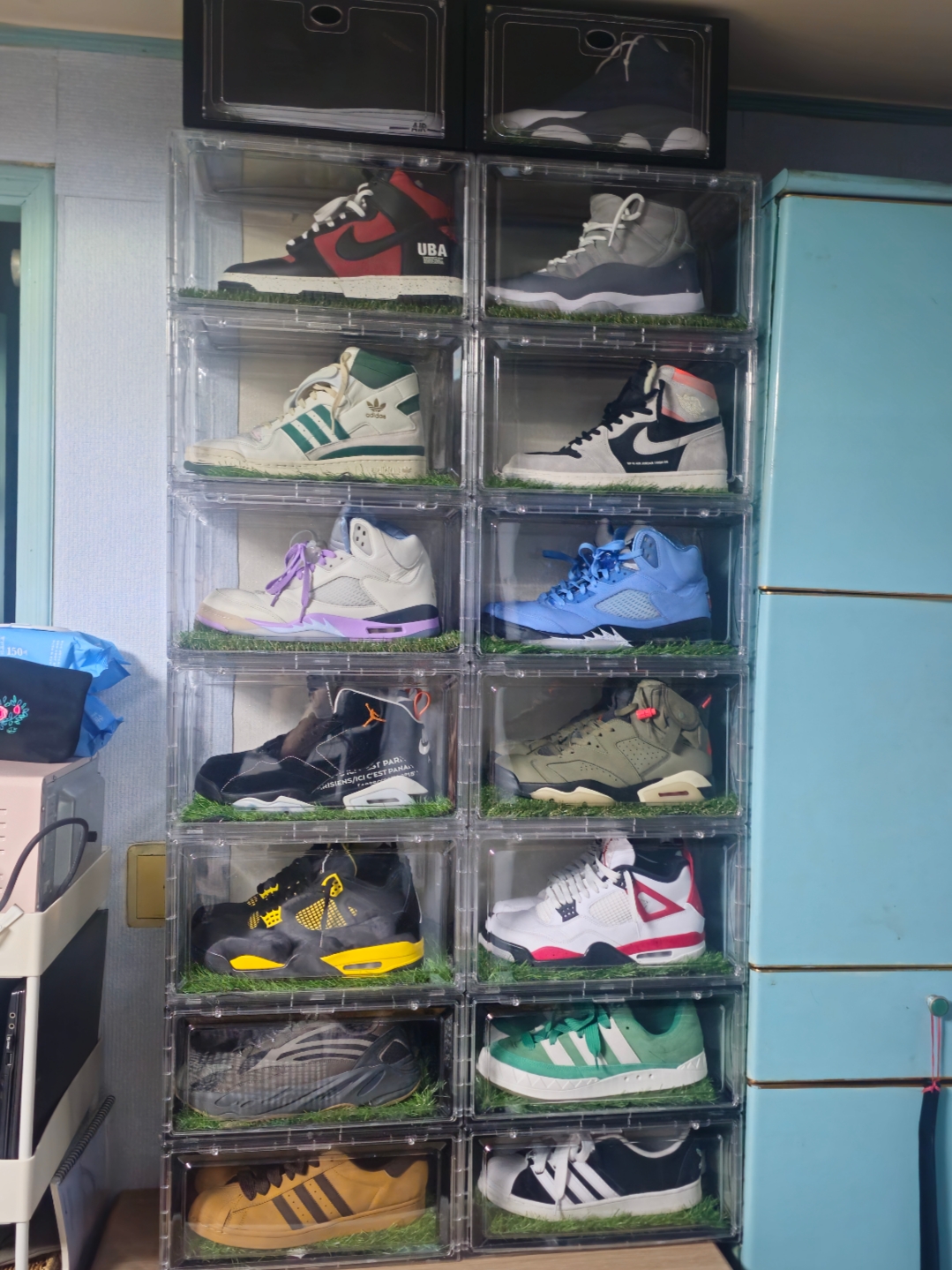 Jordan 5 x DJ Khaled Retro SP Sail Washed Yellow, Nike x Undercover Dunk High 1985 Gym Red 착용 스타일