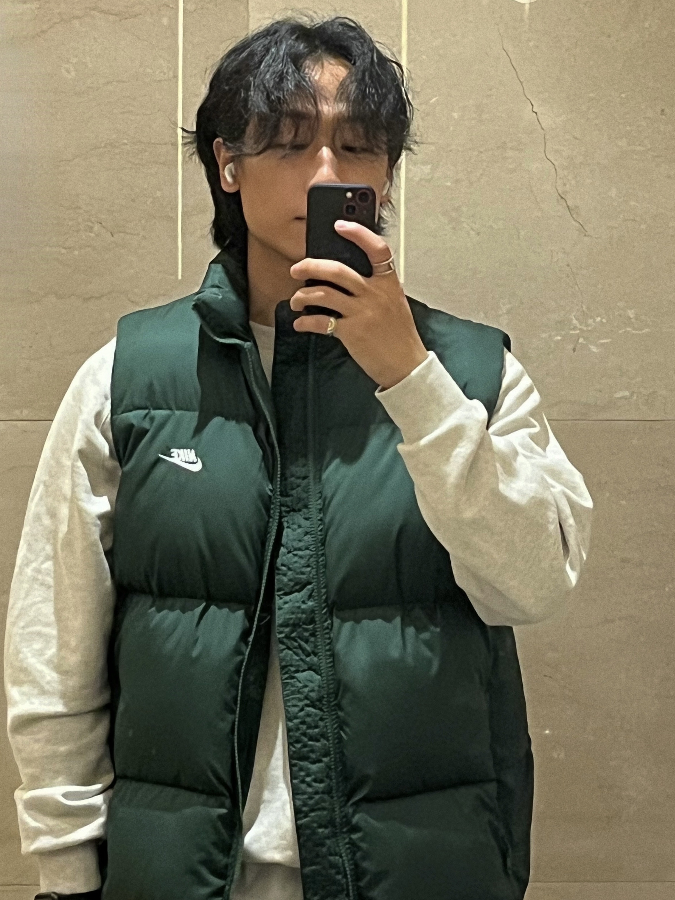 Nike NSW Club Primaloft Water-Repellent Puffer Vest Fir - Asia 착용 스타일
