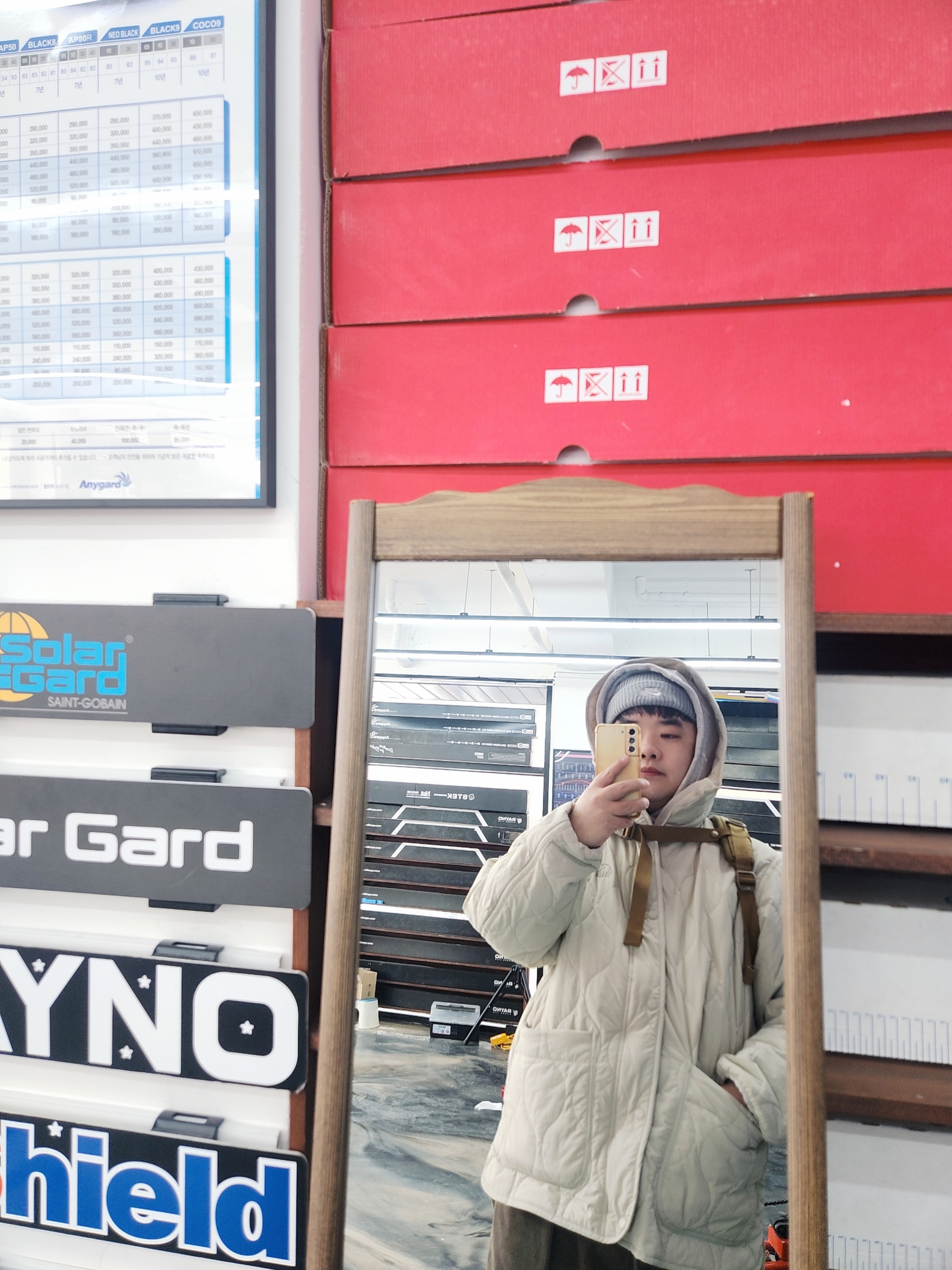 Nike NRG Swoosh Logo Hoodie Grey Heather 착용 스타일 - 1