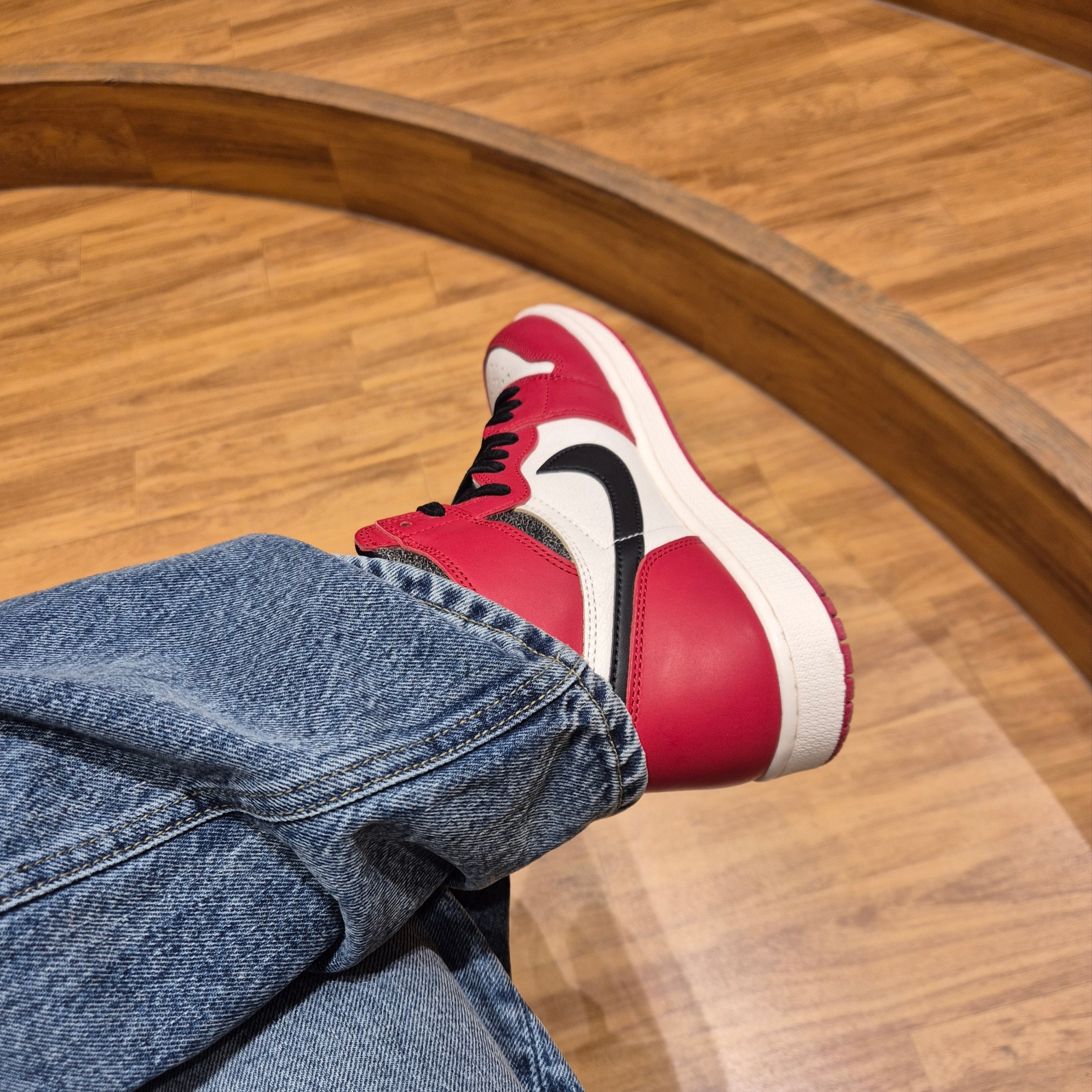 Jordan 1 Retro High OG Chicago 2022 착용 스타일 - 1