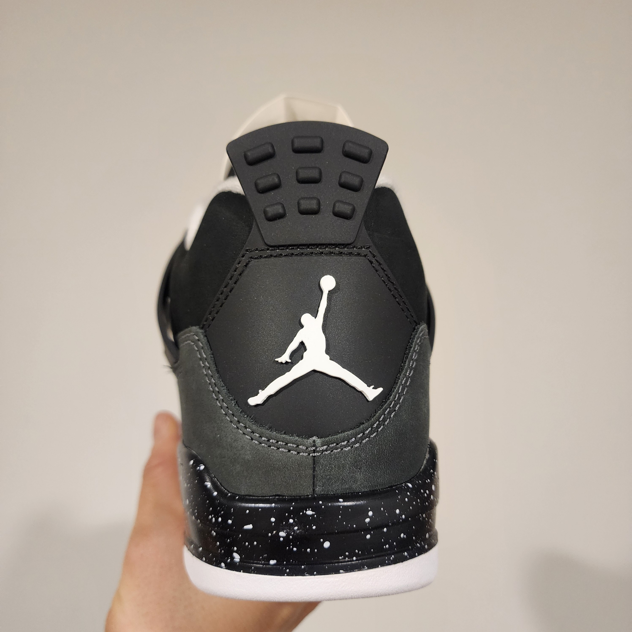 Jordan 4 Retro Fear 2024 착용 스타일 - 2