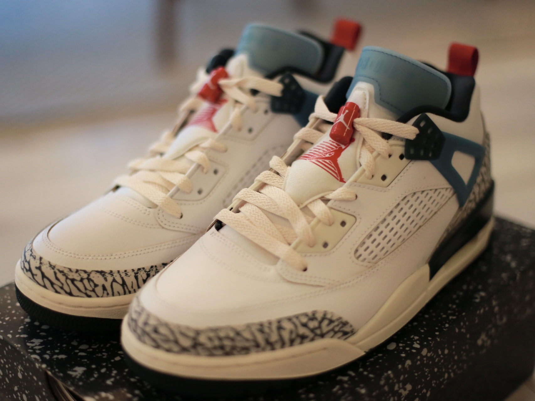 Jordan Spizike Low White Armory Navy 착용 스타일 - 2