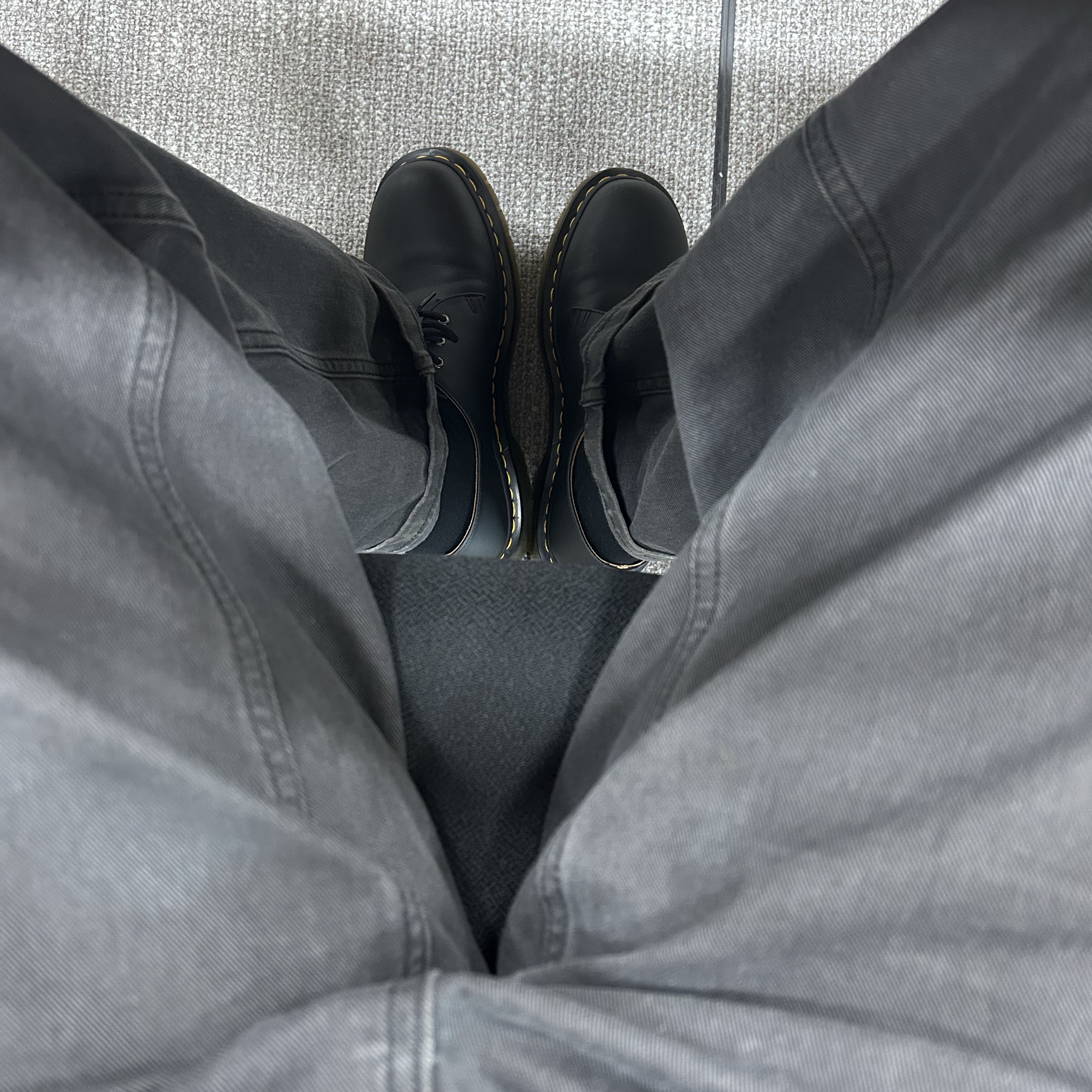 Dr. Martens 1461 Nappa Black 착용 스타일