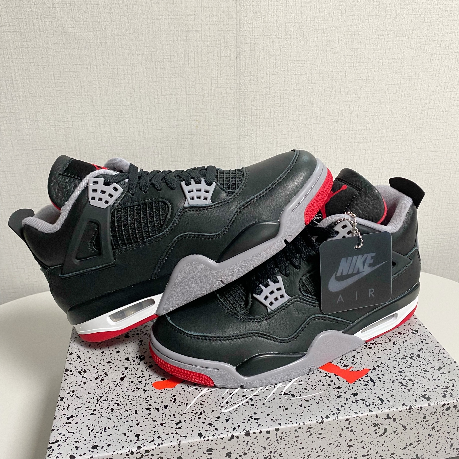 Jordan 4 Retro Bred Reimagined 착용 스타일