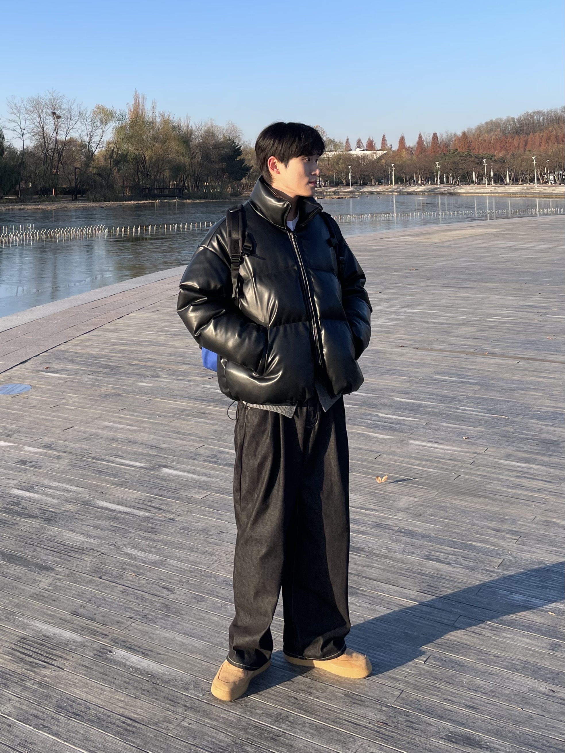 QT8 Garments GB Synthetic Leather Duck Down Short Padding Black, Nike Air Force 1 '07 WB Flax 착용 스타일 - 3