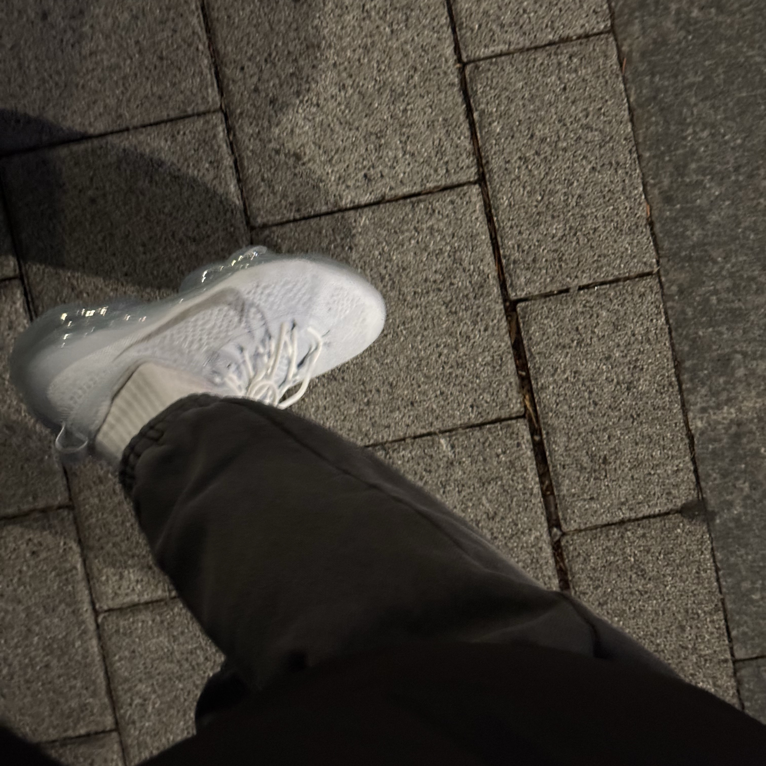 Nike Air VaporMax 2023 Flyknit Pure Platinum 착용 스타일