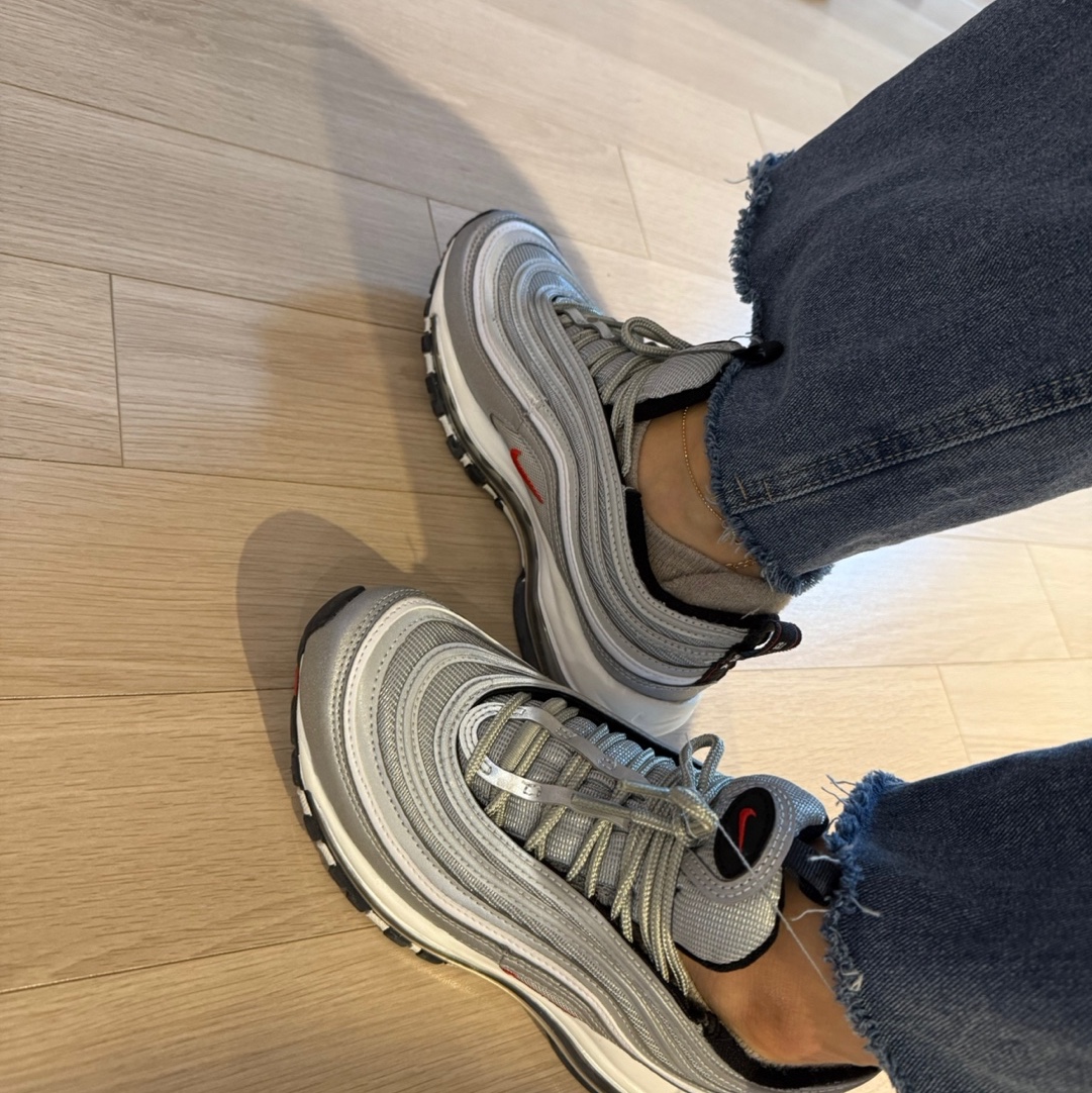(W) Nike Air Max 97 OG Silver Bullet 2022 착용 스타일