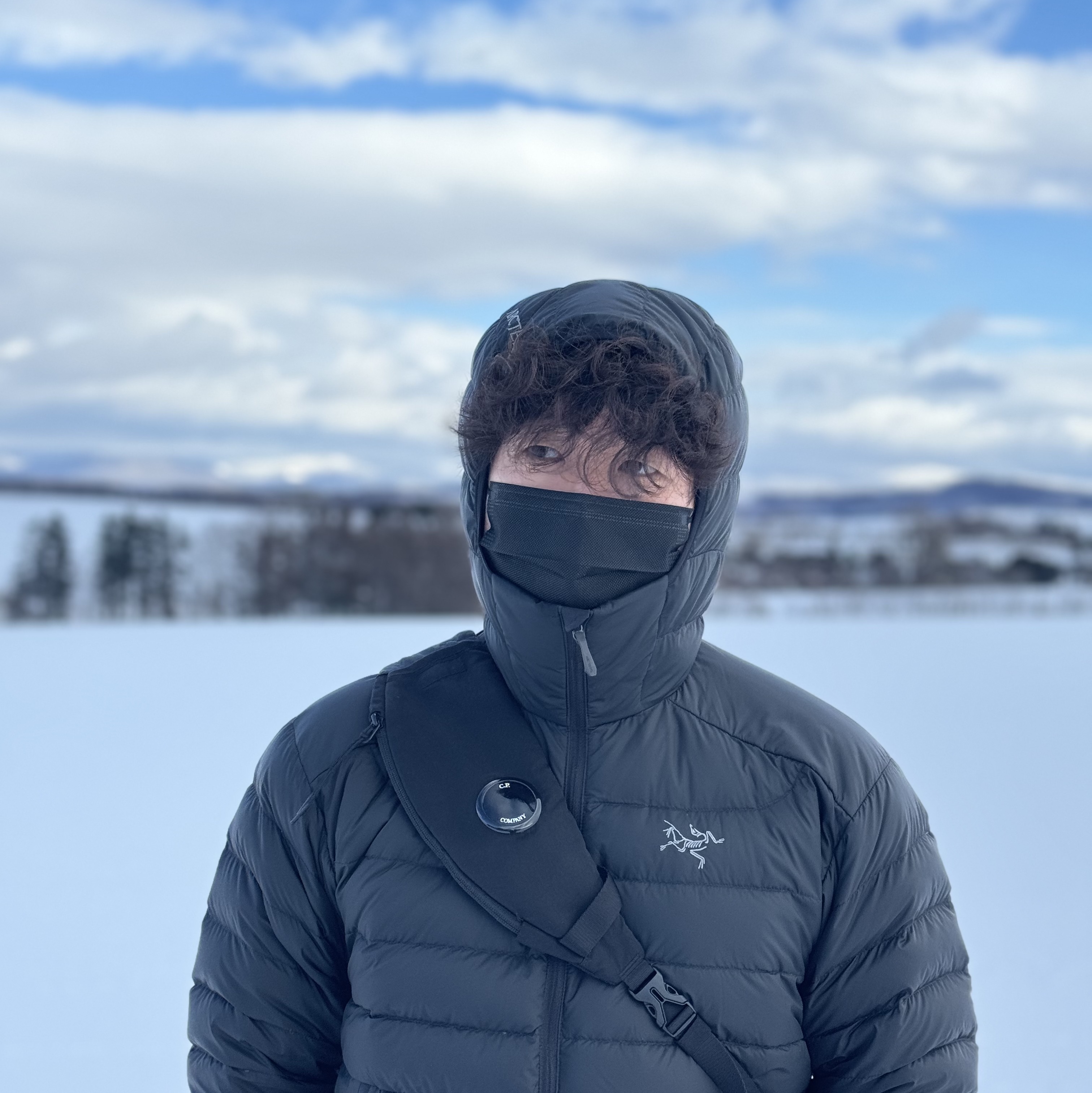 Arc'teryx Cerium Hoody Black, C.P. Company Nylon B Crossbody Rucksack Black - 24FW 착용 스타일 - 2