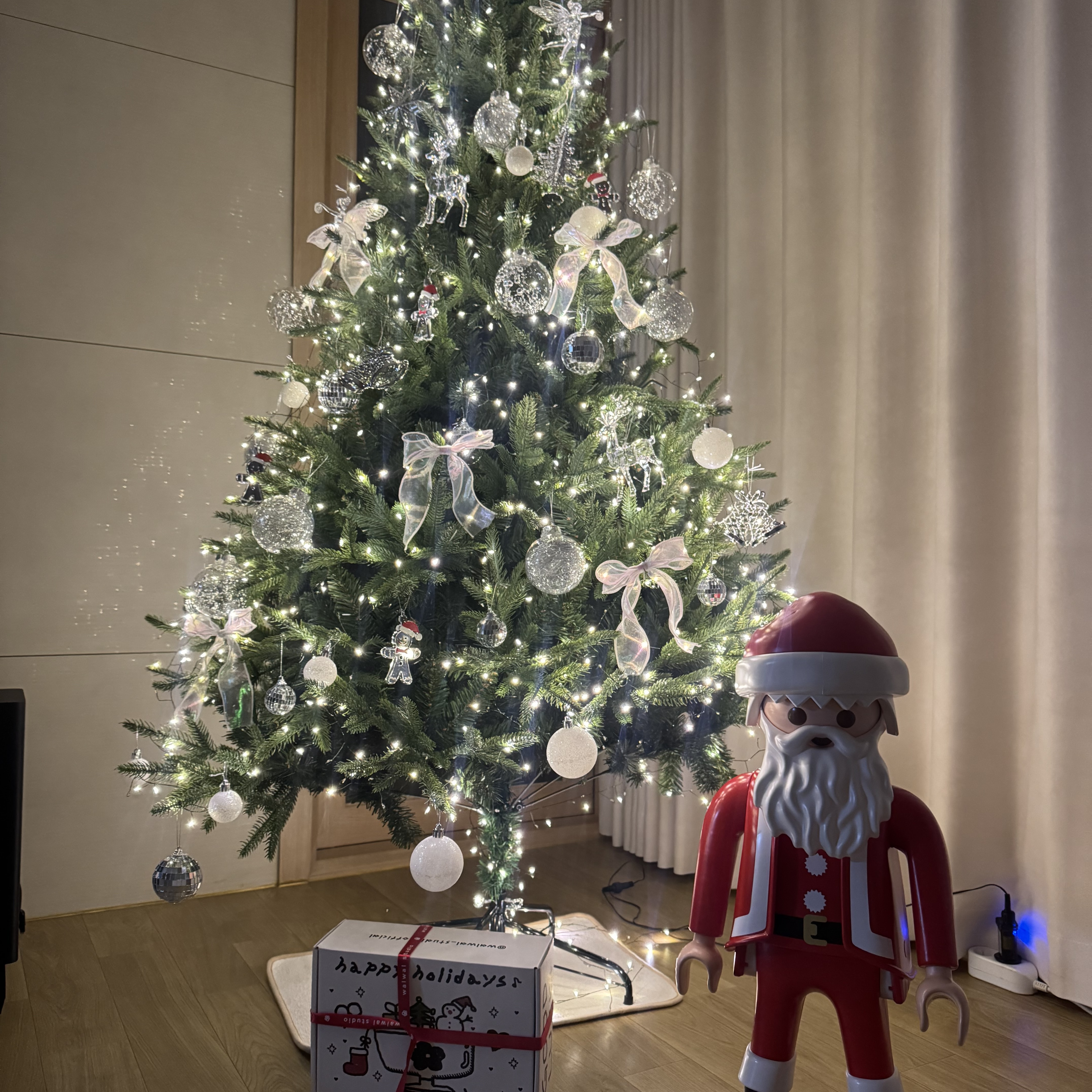 Playmobil Santa XXL 착용 스타일