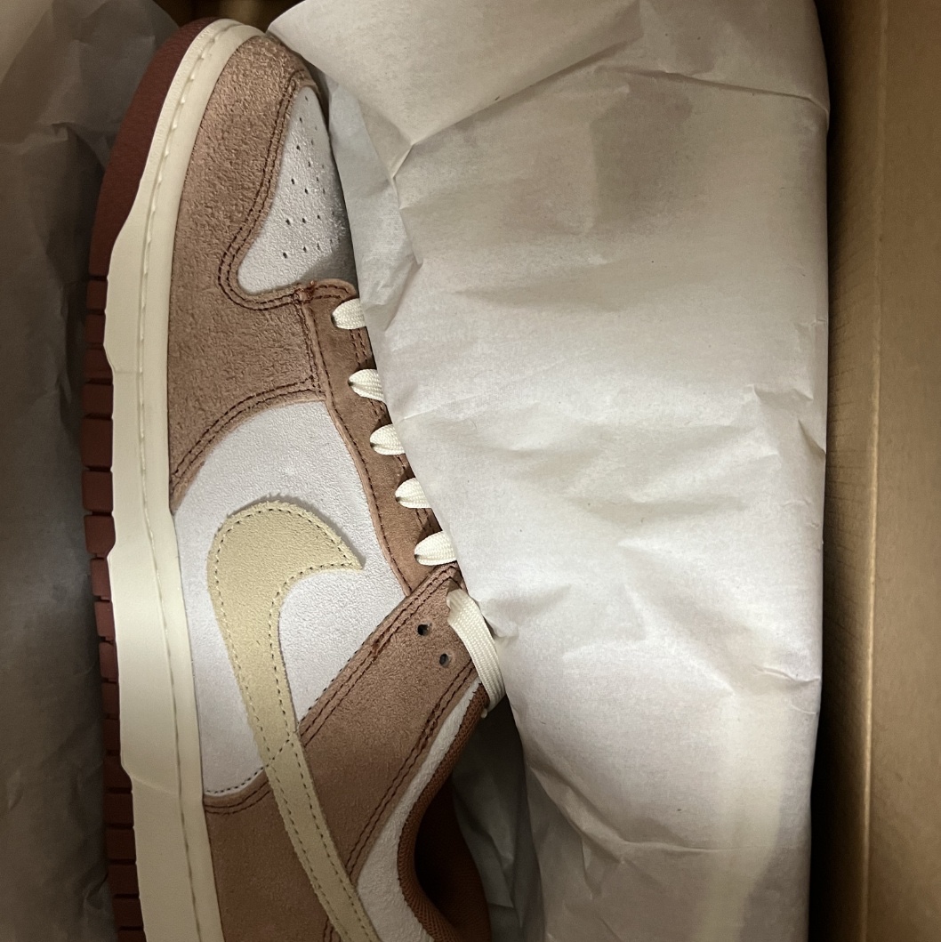 Nike Dunk Low Pro Premium Medium Curry 착용 스타일